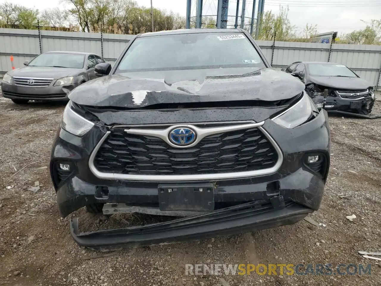 5 Photograph of a damaged car 5TDBBRCH5PS586128 TOYOTA HIGHLANDER 2023