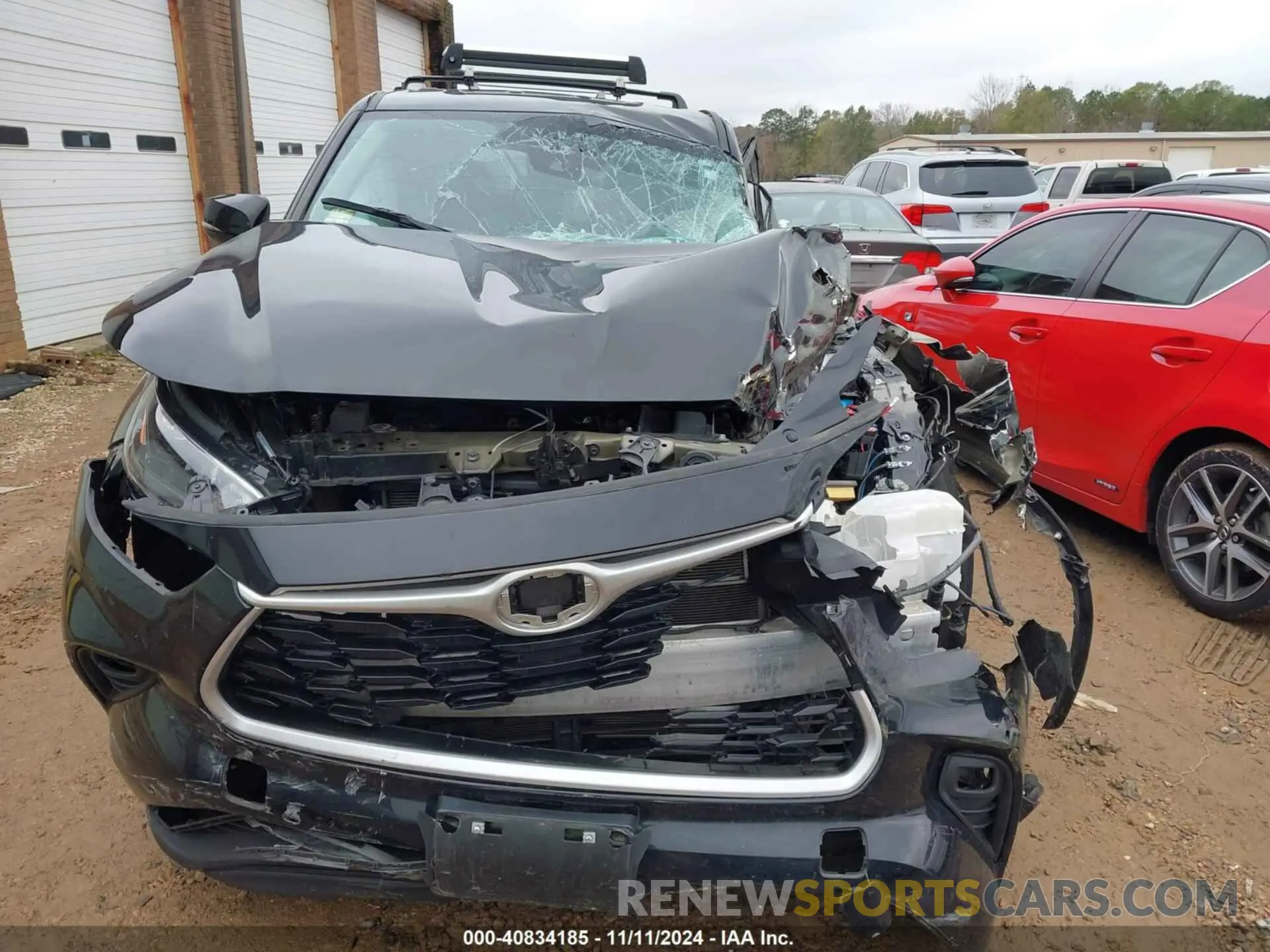 11 Photograph of a damaged car 5TDBBRCHXPS566778 TOYOTA HIGHLANDER 2023