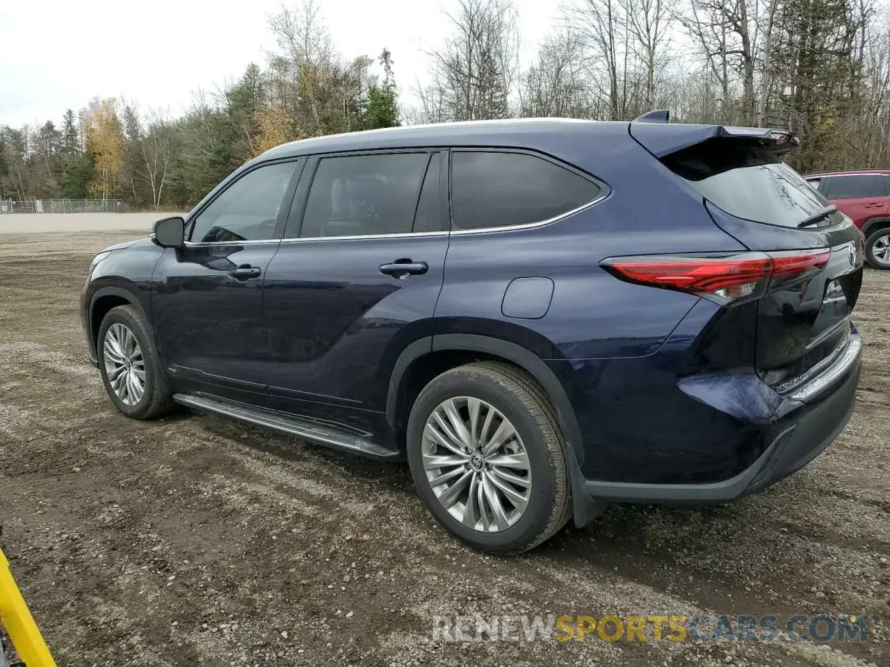 2 Photograph of a damaged car 5TDEBRCH1PS109077 TOYOTA HIGHLANDER 2023