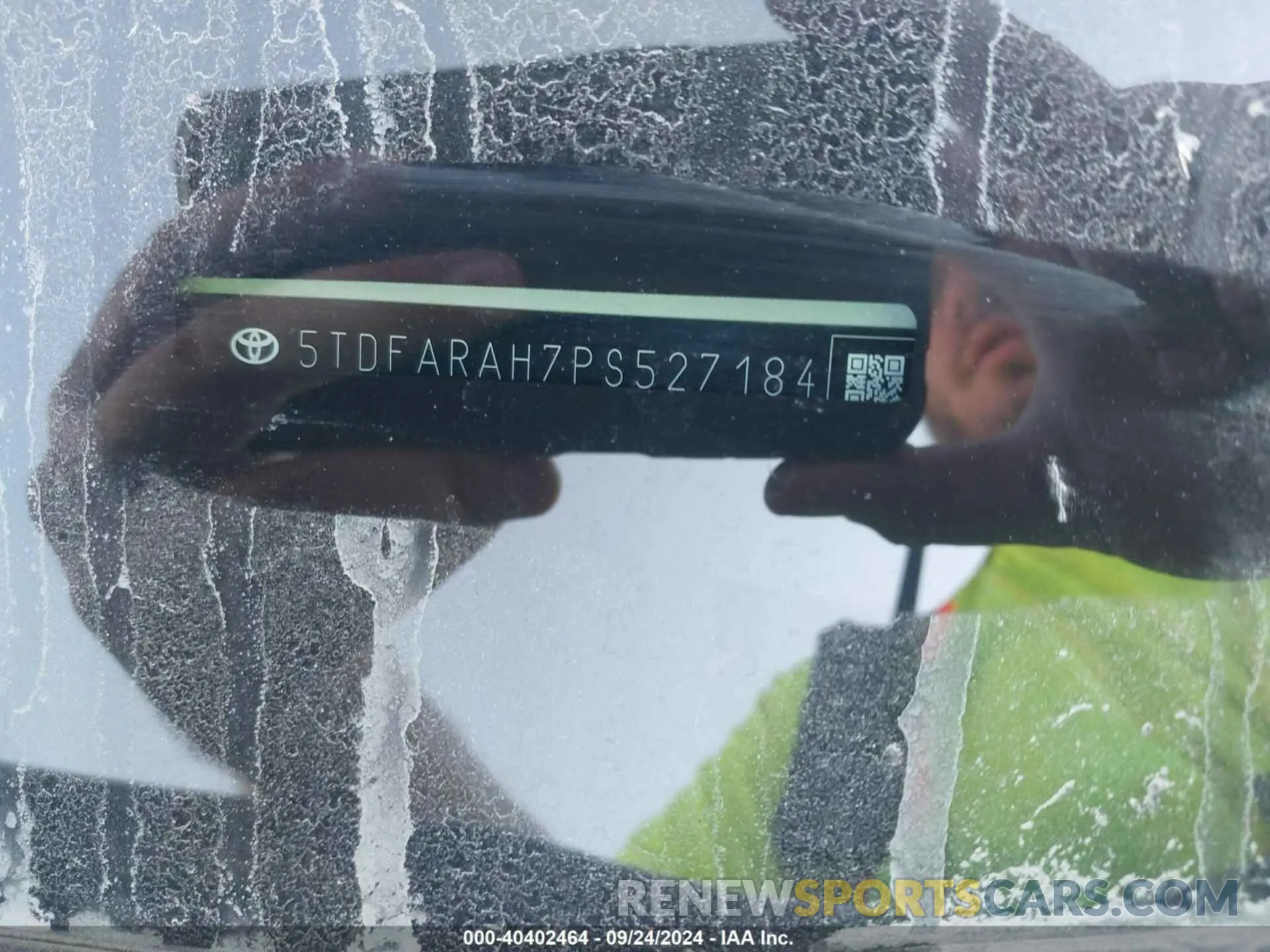 9 Photograph of a damaged car 5TDFARAH7PS527184 TOYOTA HIGHLANDER 2023