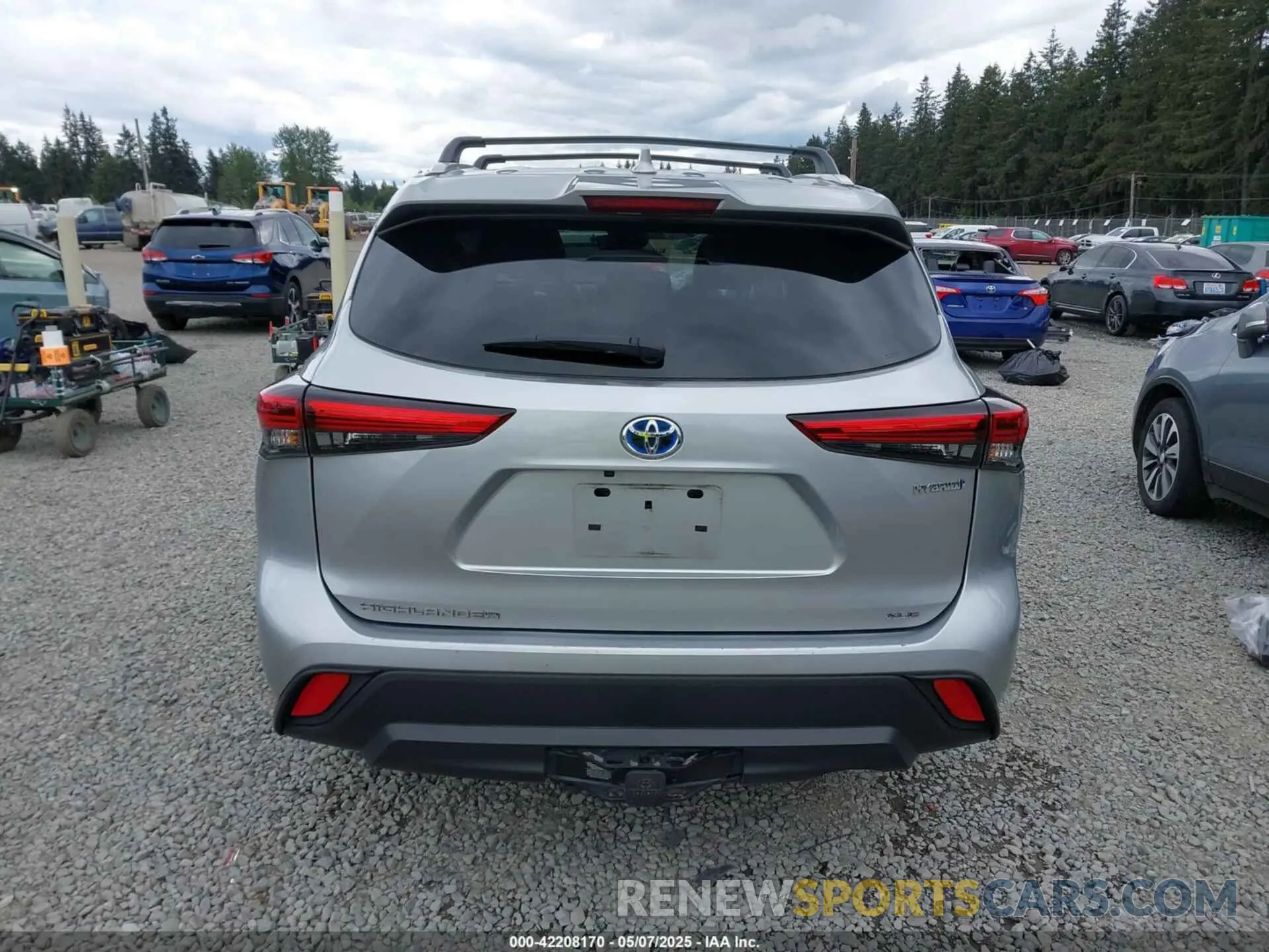 16 Photograph of a damaged car 5TDKARAH5PS519843 TOYOTA HIGHLANDER 2023