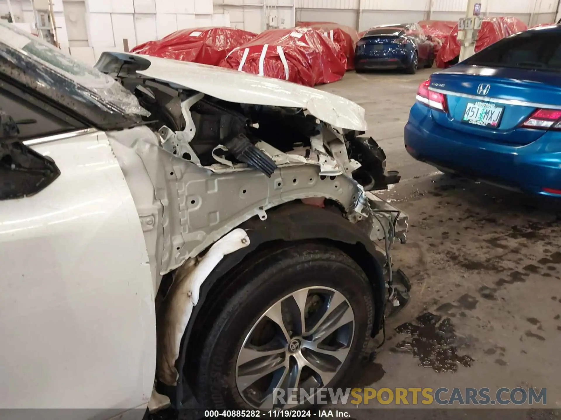18 Photograph of a damaged car 5TDKARAH9PS519179 TOYOTA HIGHLANDER 2023