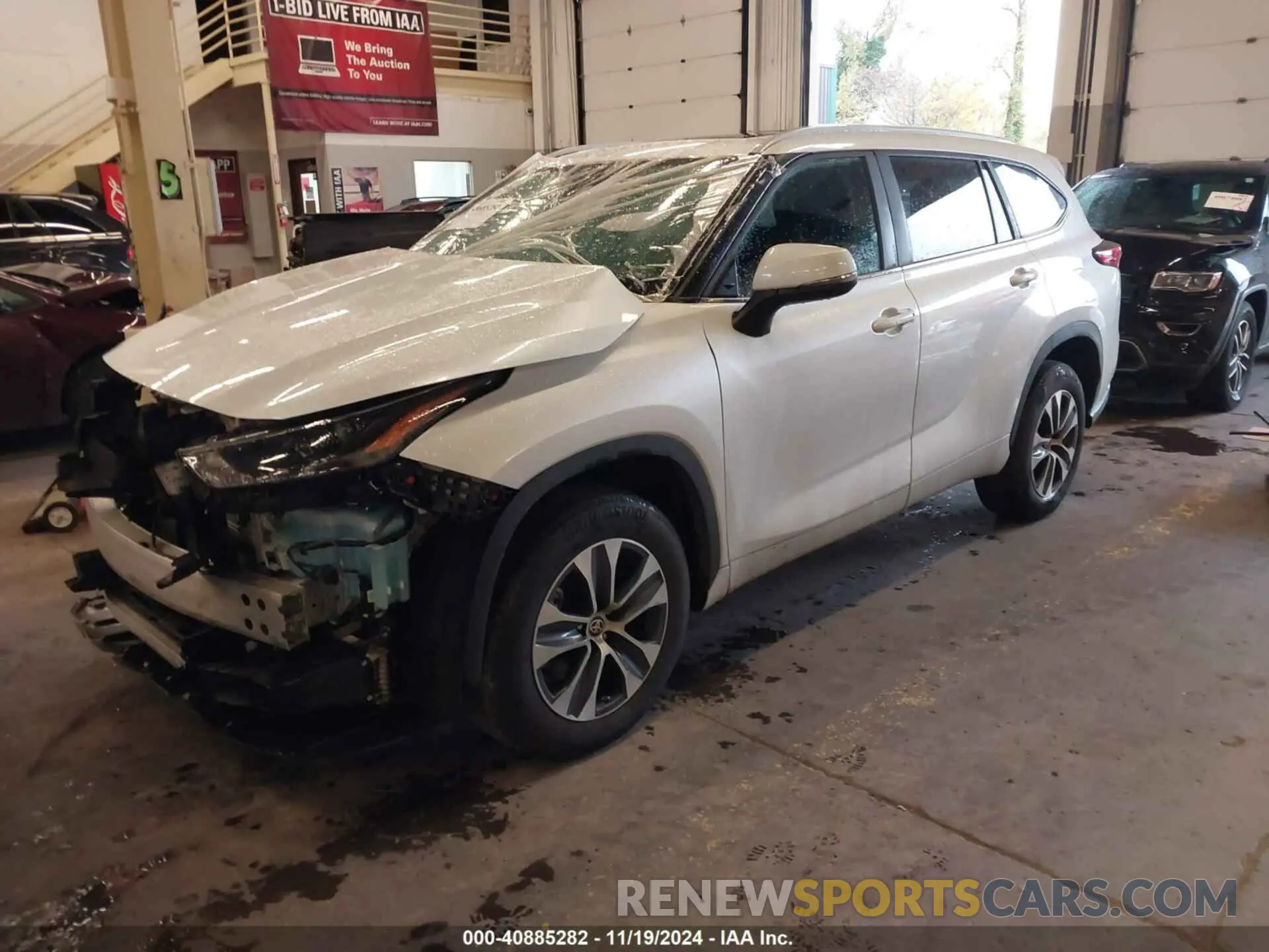2 Photograph of a damaged car 5TDKARAH9PS519179 TOYOTA HIGHLANDER 2023