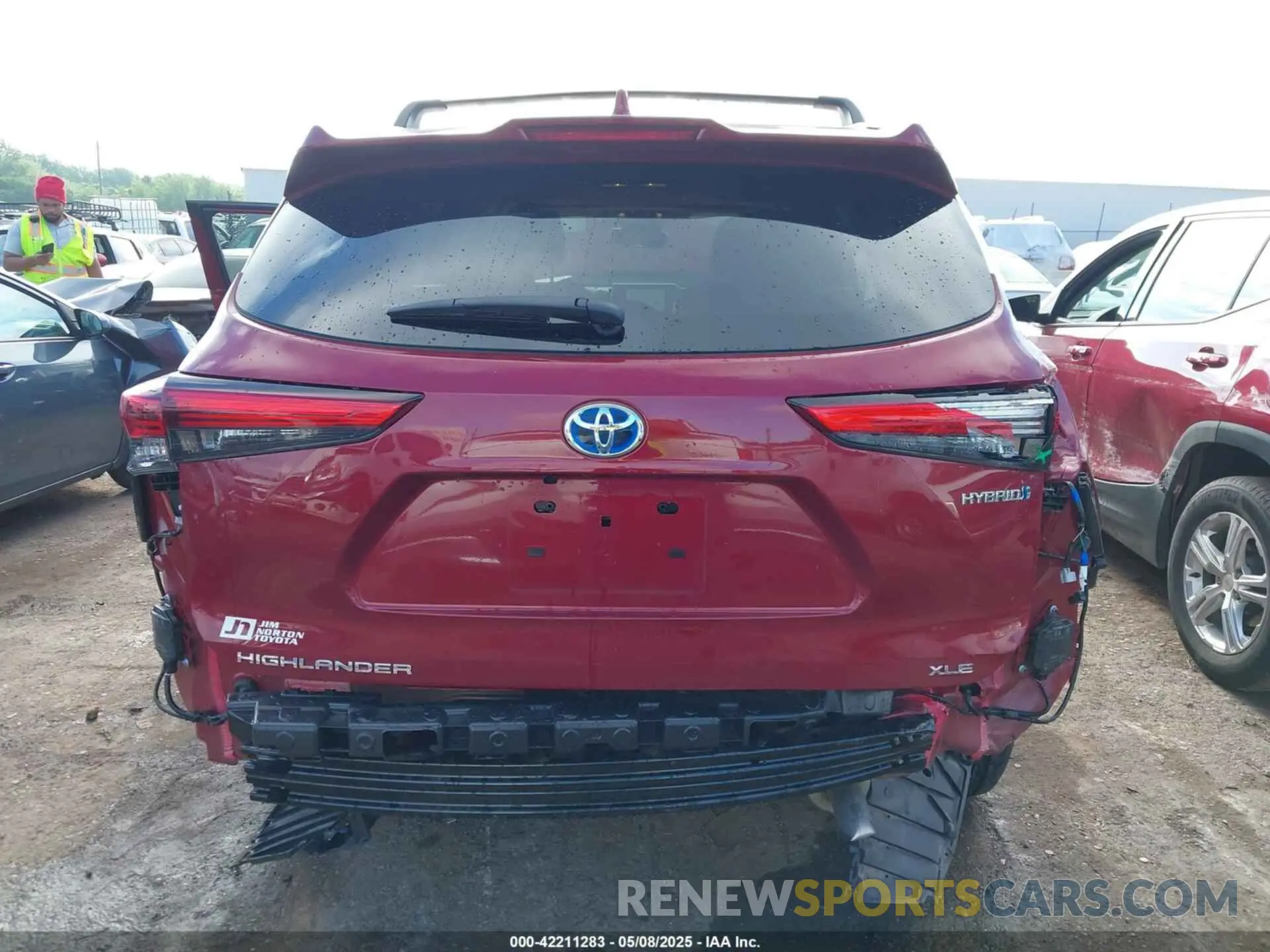6 Photograph of a damaged car 5TDKARAH9PS520655 TOYOTA HIGHLANDER 2023