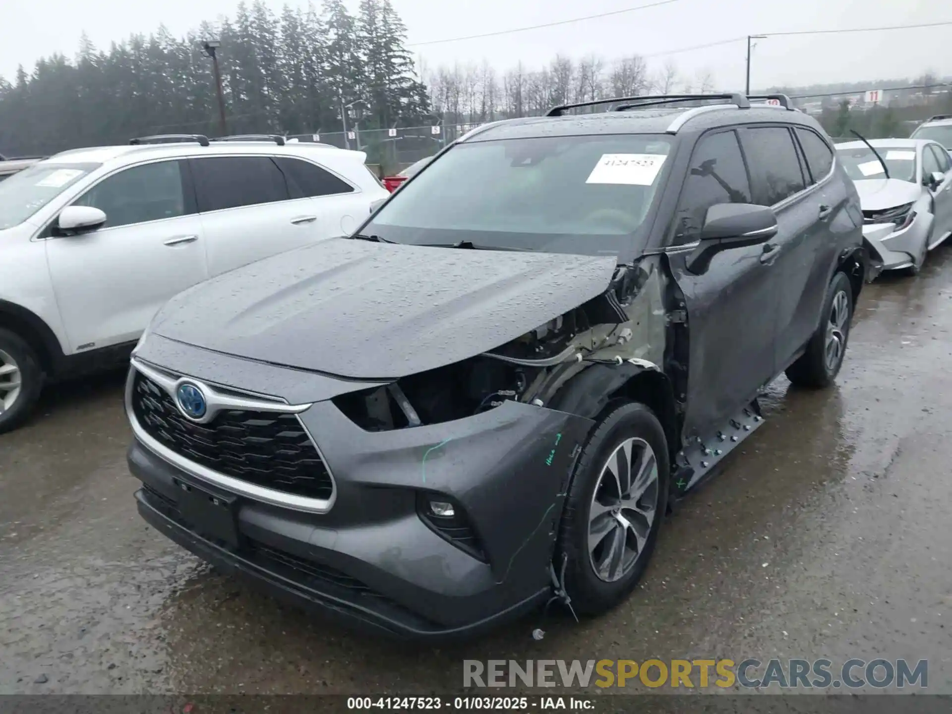 2 Photograph of a damaged car 5TDKBRCH3PS579565 TOYOTA HIGHLANDER 2023