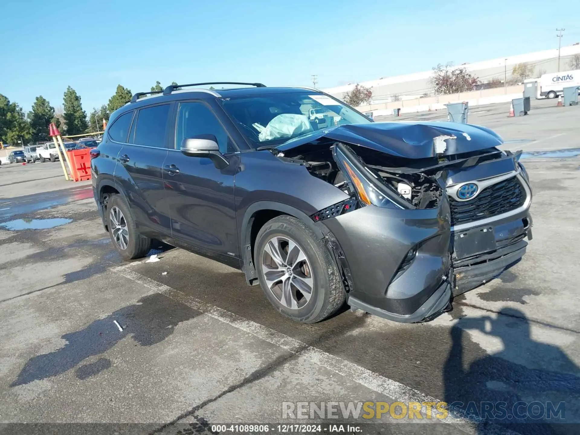 1 Photograph of a damaged car 5TDKBRCH4PS116057 TOYOTA HIGHLANDER 2023
