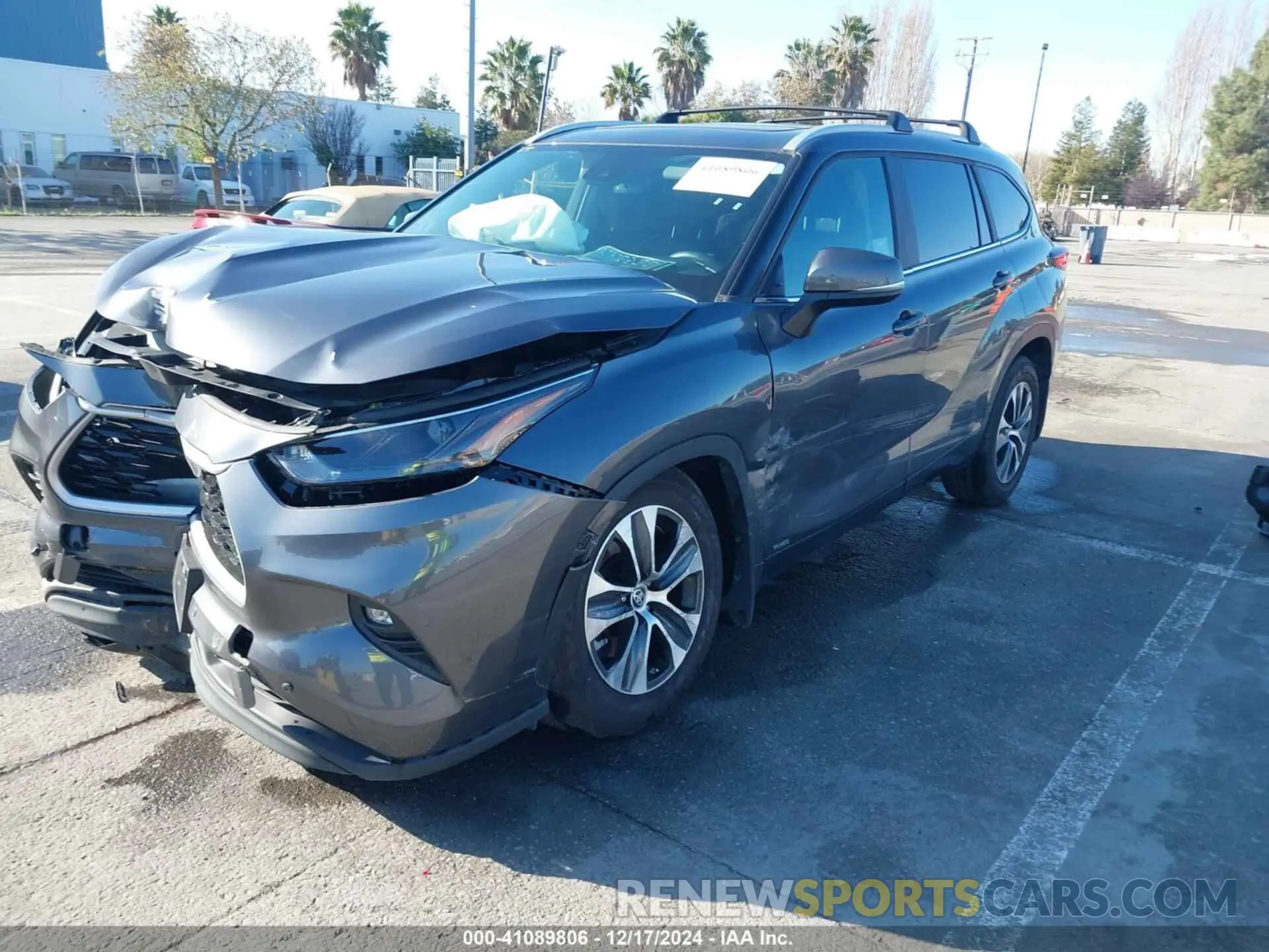 2 Photograph of a damaged car 5TDKBRCH4PS116057 TOYOTA HIGHLANDER 2023