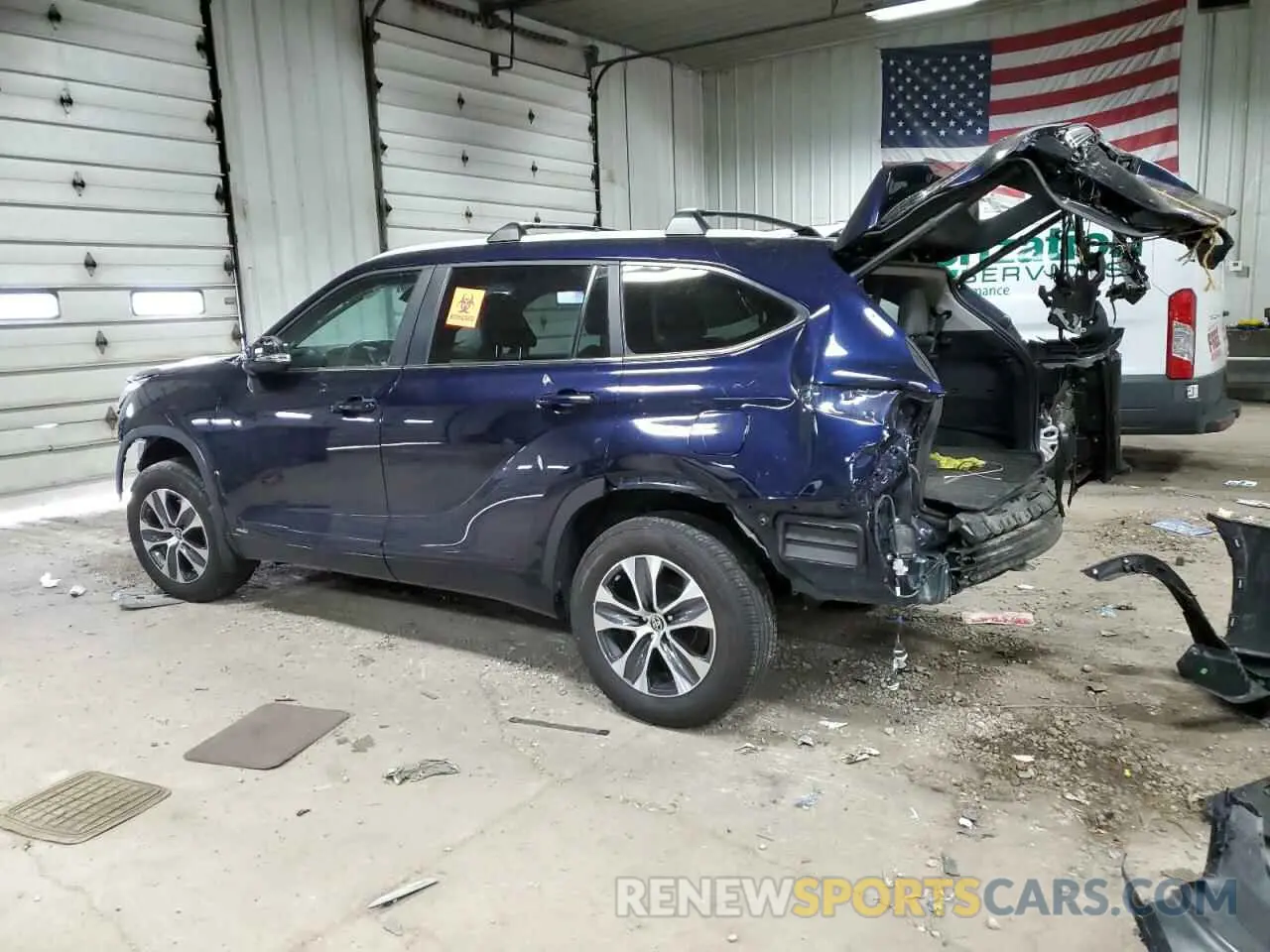 2 Photograph of a damaged car 5TDKBRCH4PS117788 TOYOTA HIGHLANDER 2023