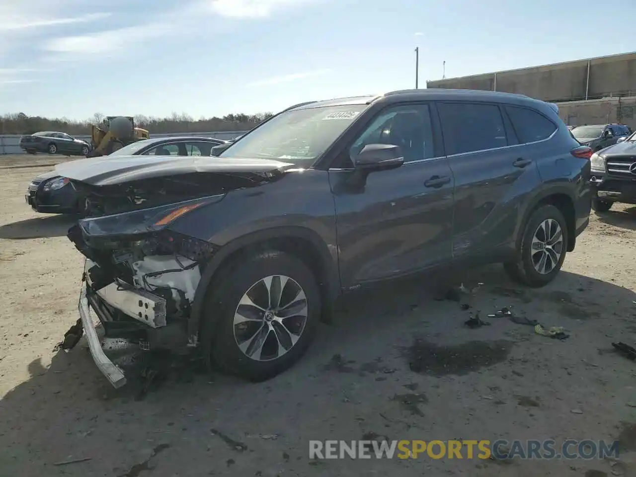 1 Photograph of a damaged car 5TDKBRCH7PS124797 TOYOTA HIGHLANDER 2023