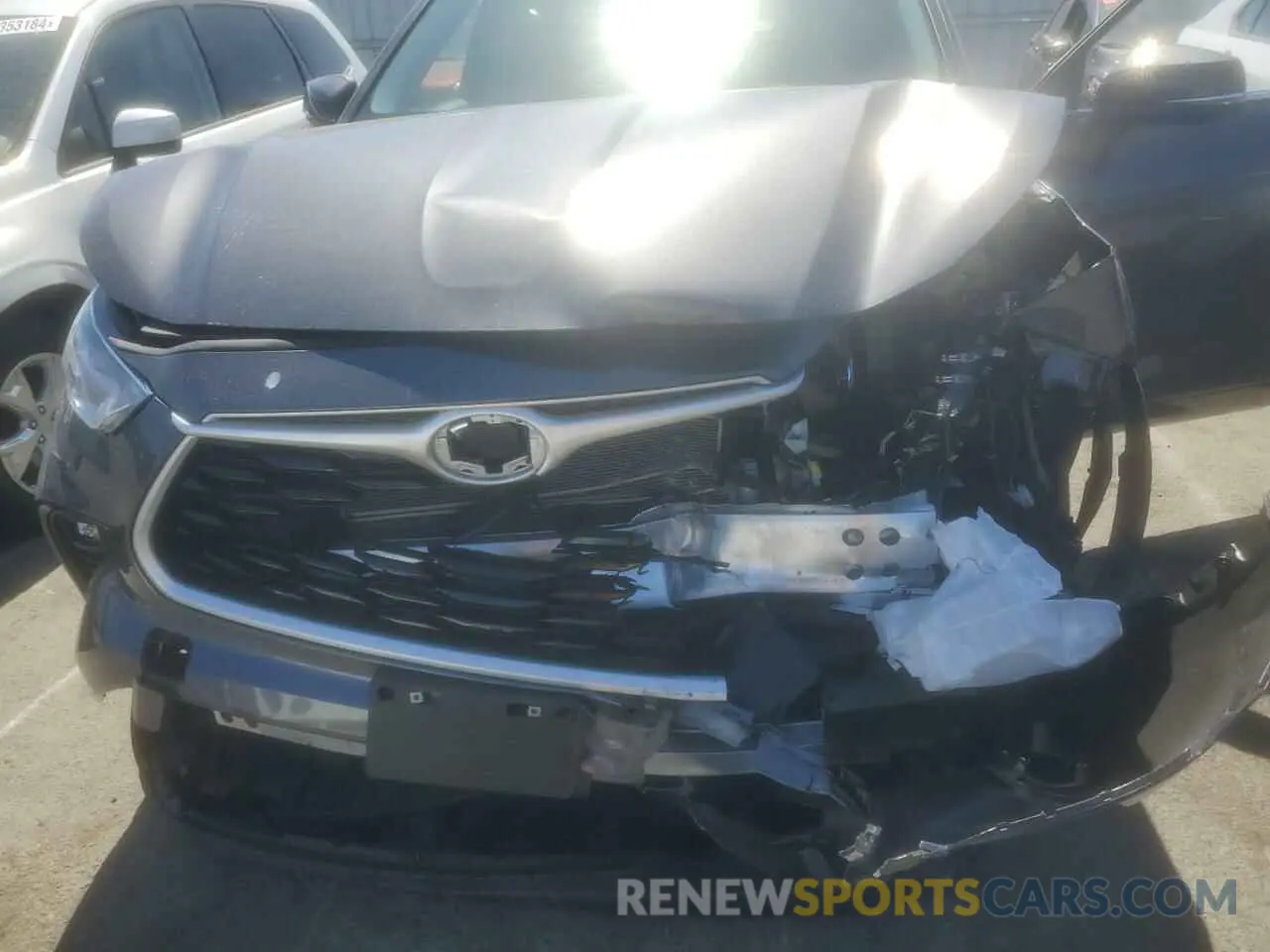11 Photograph of a damaged car 5TDKBRCH7PS599799 TOYOTA HIGHLANDER 2023