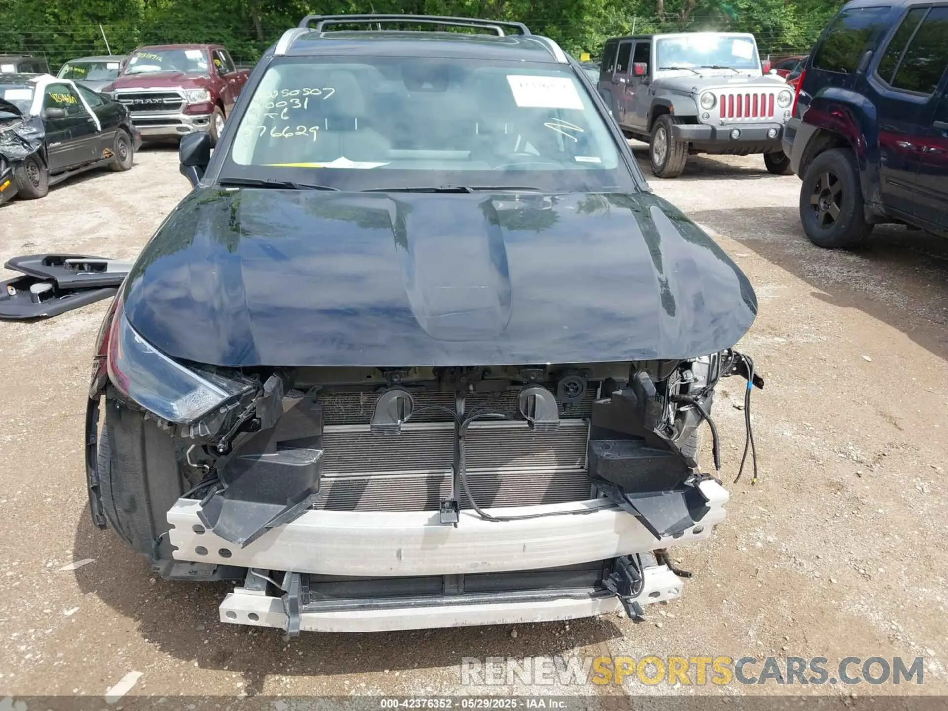 12 Photograph of a damaged car 5TDKBRCHXPS576629 TOYOTA HIGHLANDER 2023