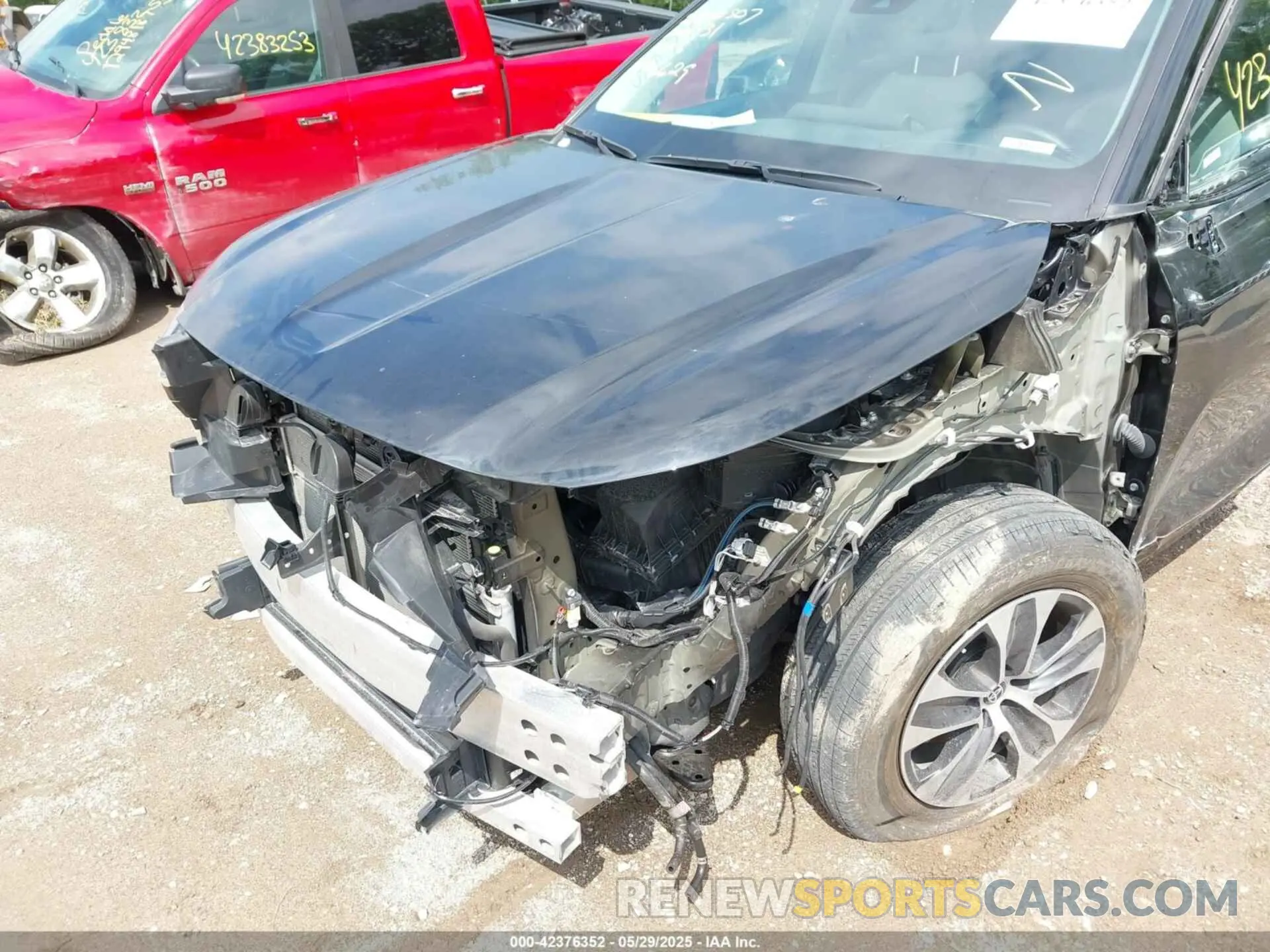 6 Photograph of a damaged car 5TDKBRCHXPS576629 TOYOTA HIGHLANDER 2023