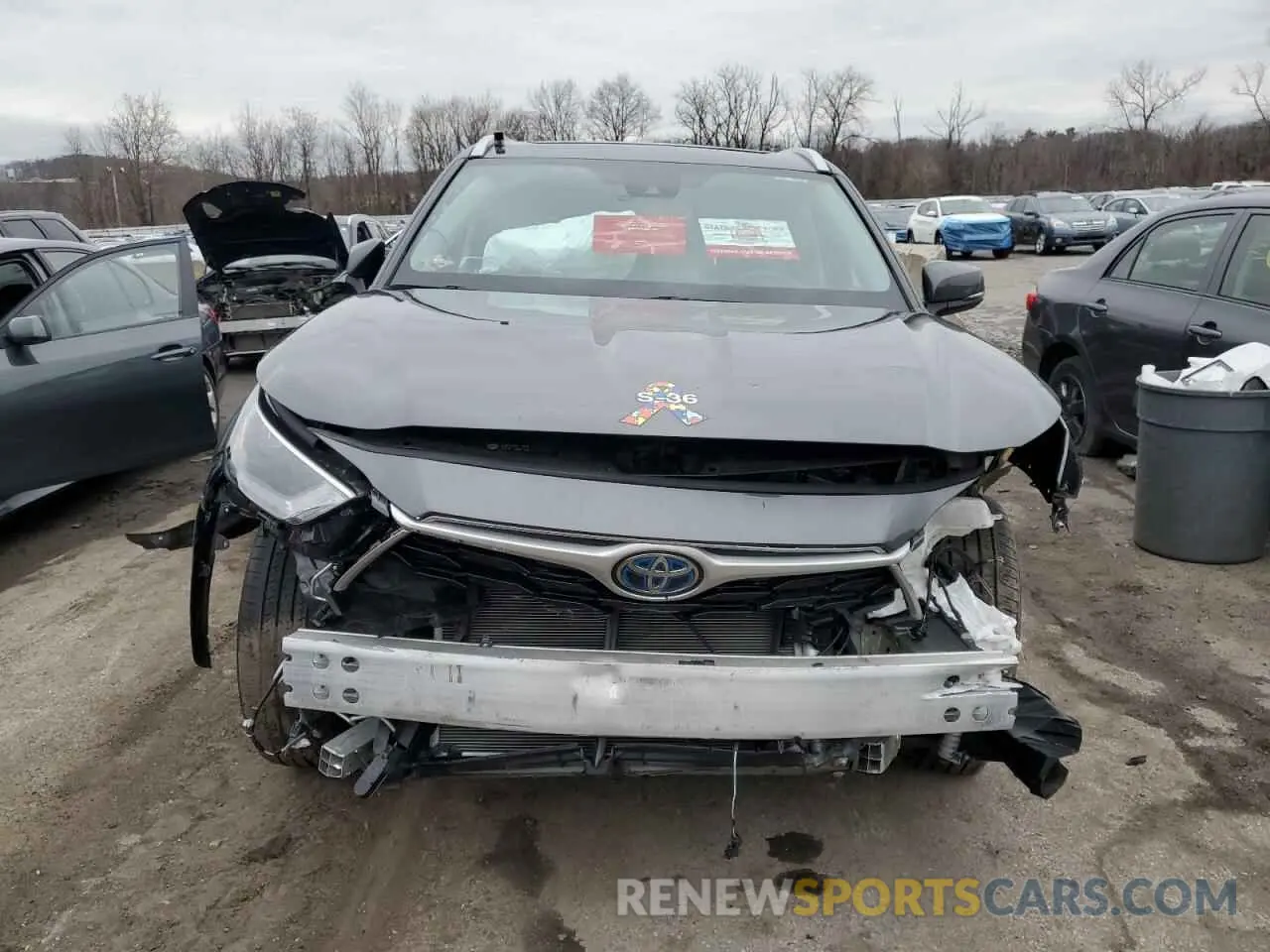 5 Photograph of a damaged car 5TDKBRCHXPS582057 TOYOTA HIGHLANDER 2023