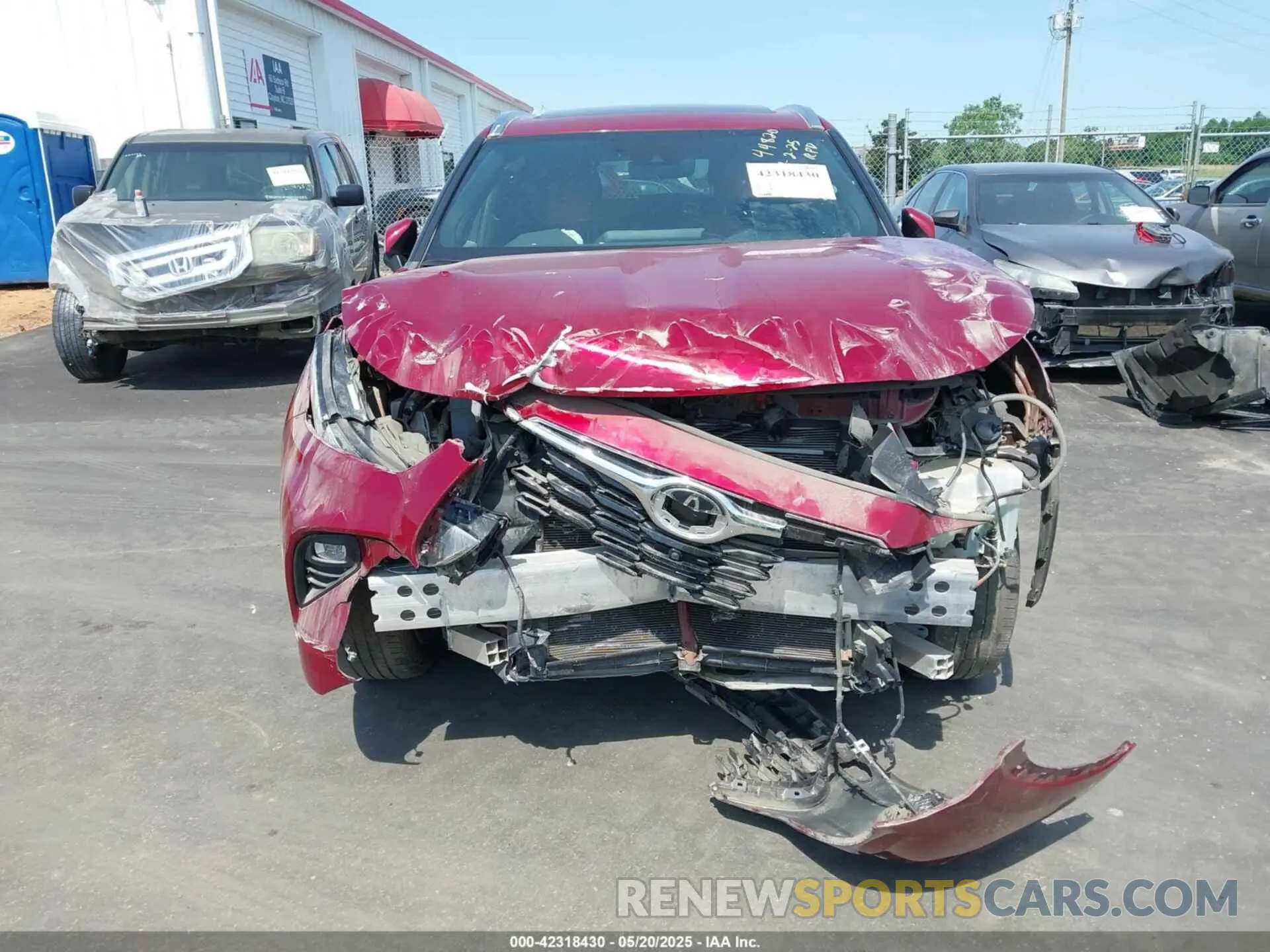 6 Photograph of a damaged car 5TDKDRAH0PS037708 TOYOTA HIGHLANDER 2023