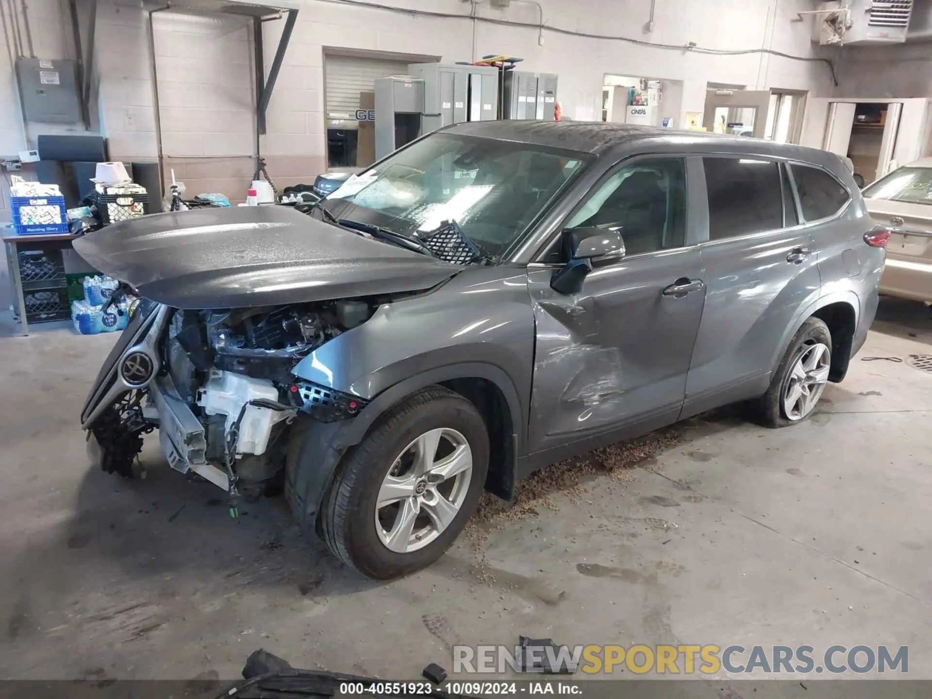 2 Photograph of a damaged car 5TDKDRAH0PS046893 TOYOTA HIGHLANDER 2023