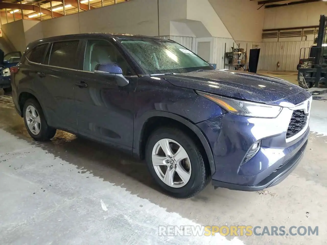 4 Photograph of a damaged car 5TDKDRAH0PS500205 TOYOTA HIGHLANDER 2023