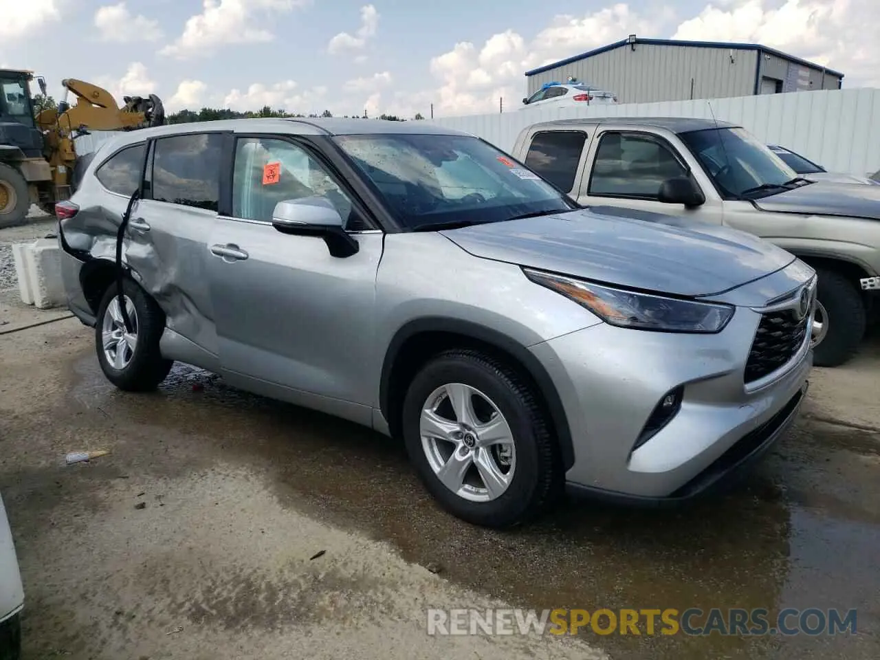 4 Photograph of a damaged car 5TDKDRAH0PS512838 TOYOTA HIGHLANDER 2023