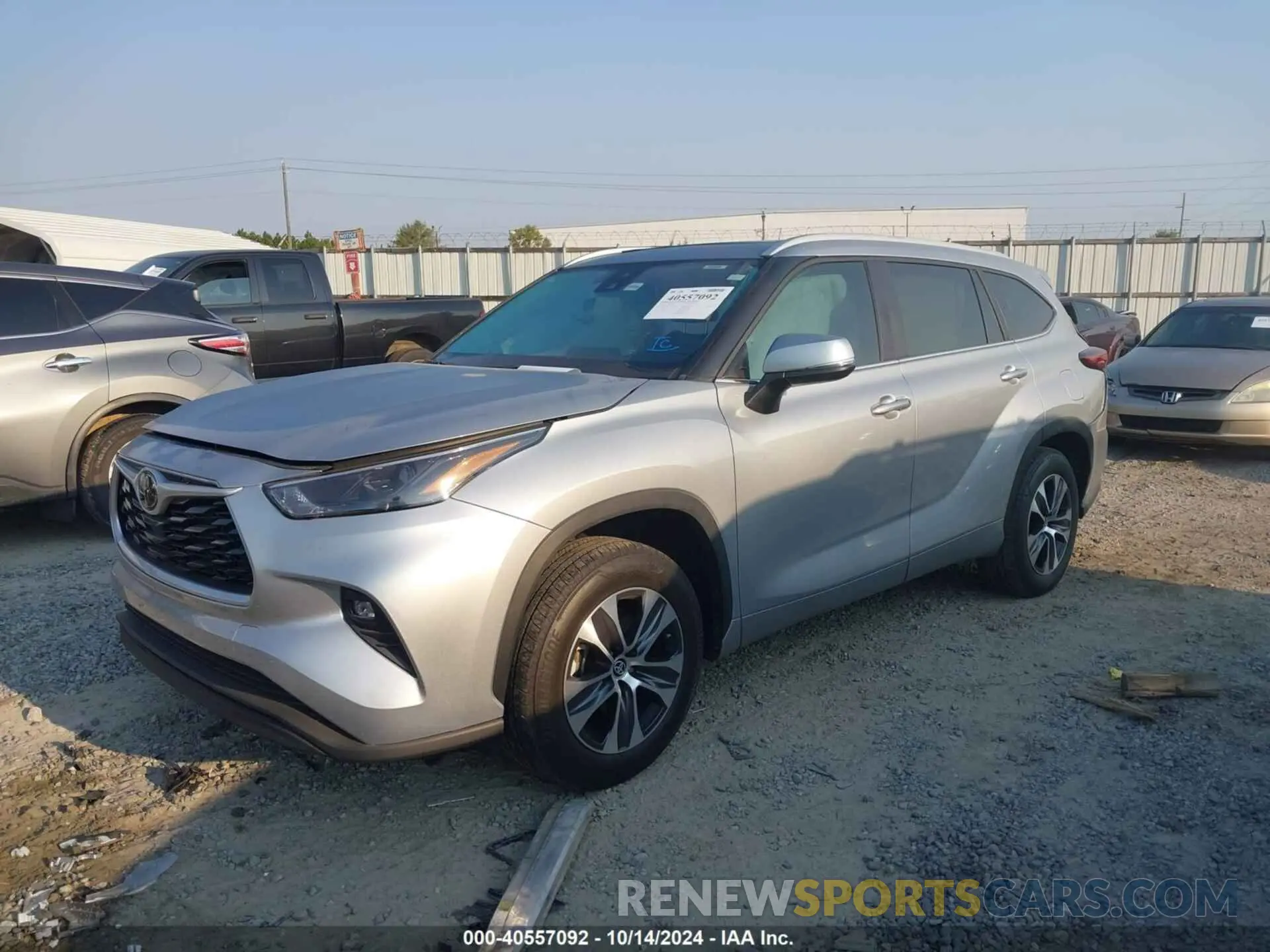 2 Photograph of a damaged car 5TDKDRAH0PS515643 TOYOTA HIGHLANDER 2023
