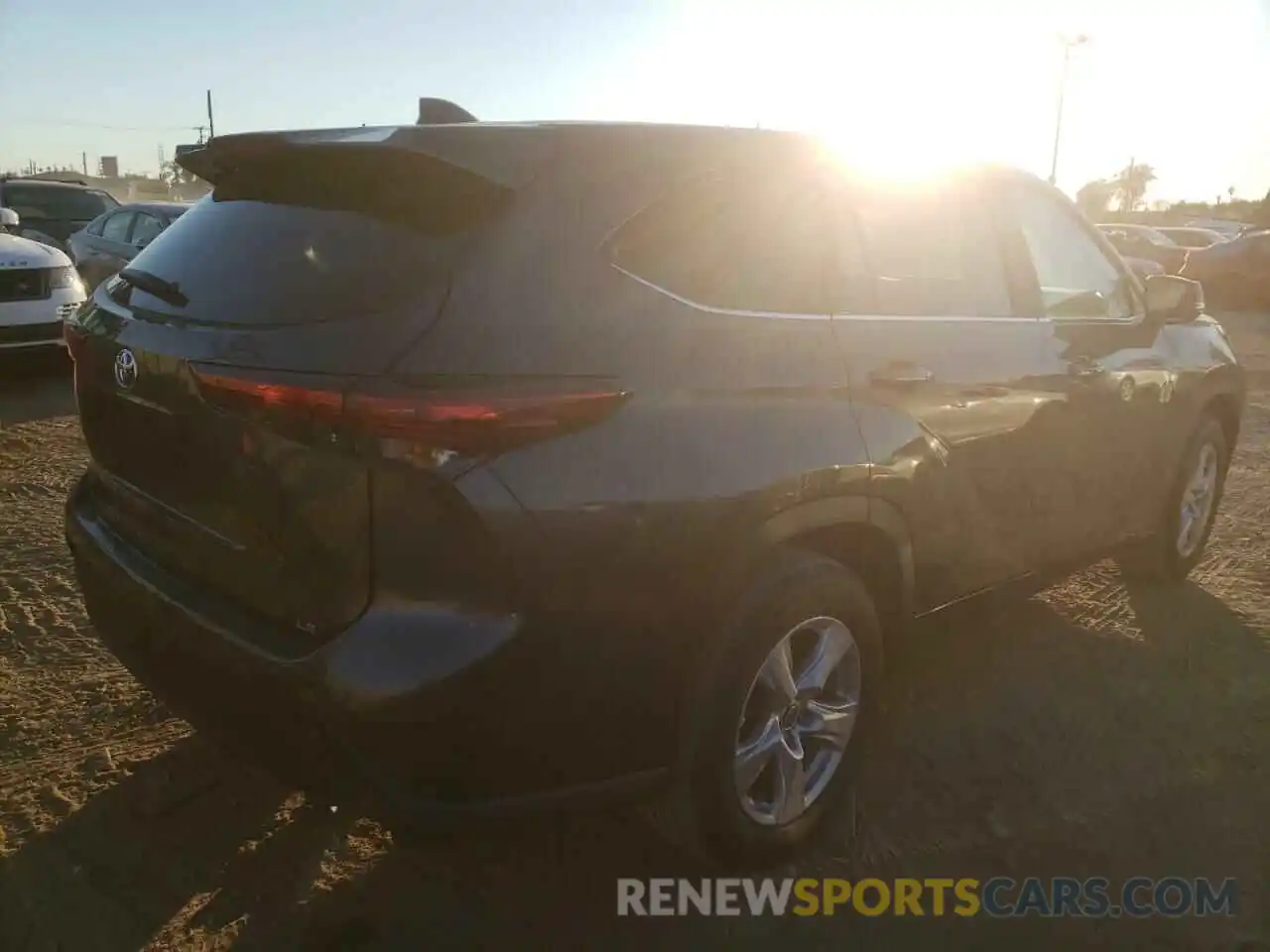 3 Photograph of a damaged car 5TDKDRAH1PS005026 TOYOTA HIGHLANDER 2023