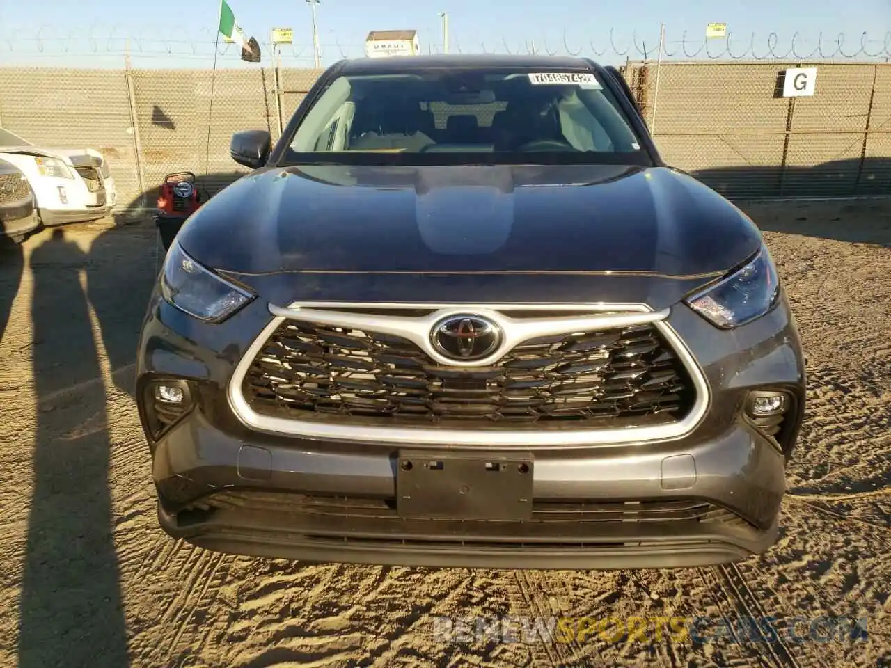 5 Photograph of a damaged car 5TDKDRAH1PS005026 TOYOTA HIGHLANDER 2023