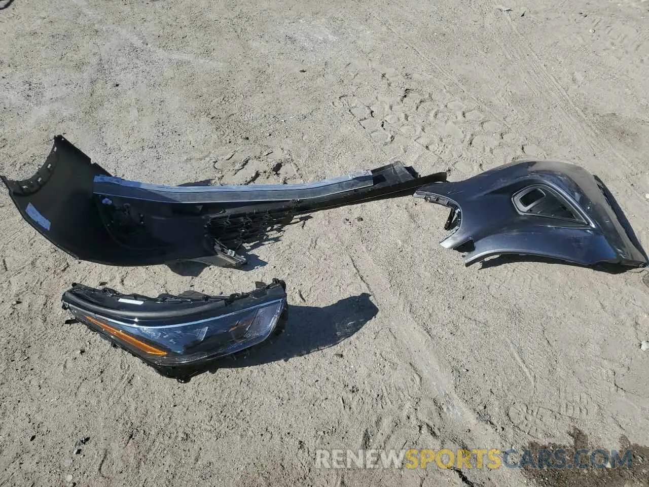 13 Photograph of a damaged car 5TDKDRAH1PS013854 TOYOTA HIGHLANDER 2023