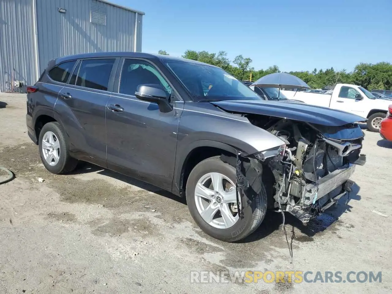 4 Photograph of a damaged car 5TDKDRAH1PS013854 TOYOTA HIGHLANDER 2023