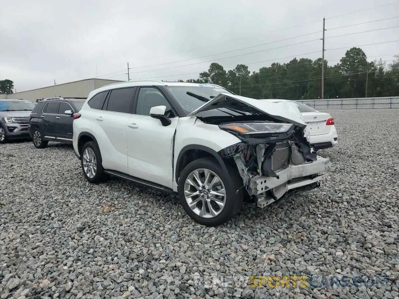 1 Photograph of a damaged car 5TDKDRAH1PS023042 TOYOTA HIGHLANDER 2023