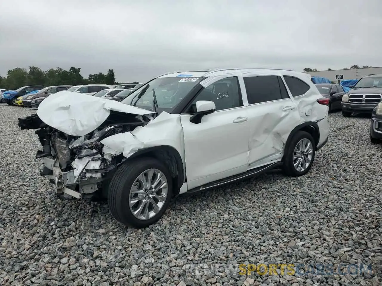 2 Photograph of a damaged car 5TDKDRAH1PS023042 TOYOTA HIGHLANDER 2023