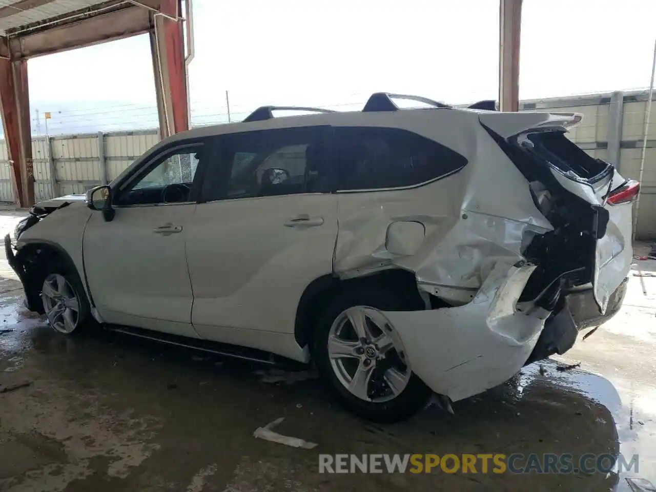 2 Photograph of a damaged car 5TDKDRAH1PS029293 TOYOTA HIGHLANDER 2023