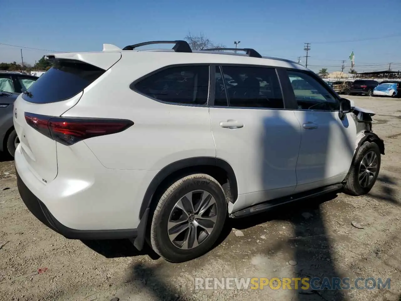 3 Photograph of a damaged car 5TDKDRAH1PS031268 TOYOTA HIGHLANDER 2023