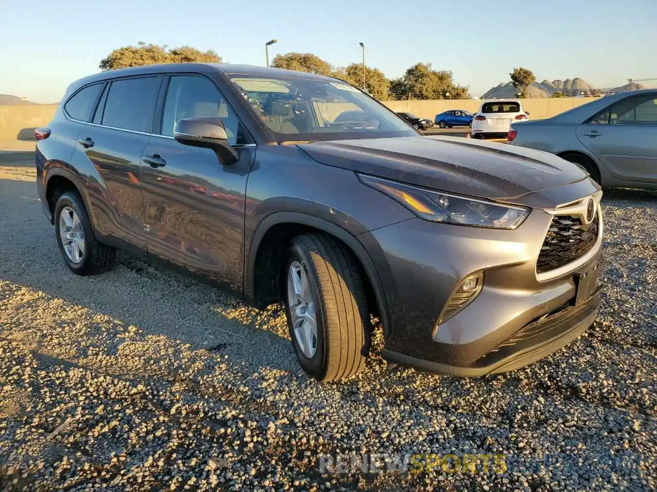 4 Photograph of a damaged car 5TDKDRAH2PS021428 TOYOTA HIGHLANDER 2023