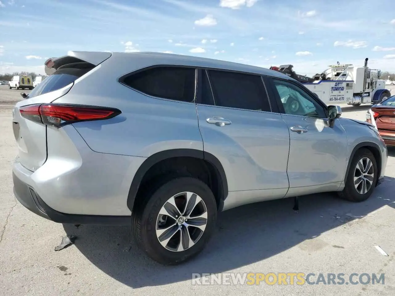 3 Photograph of a damaged car 5TDKDRAH2PS023681 TOYOTA HIGHLANDER 2023
