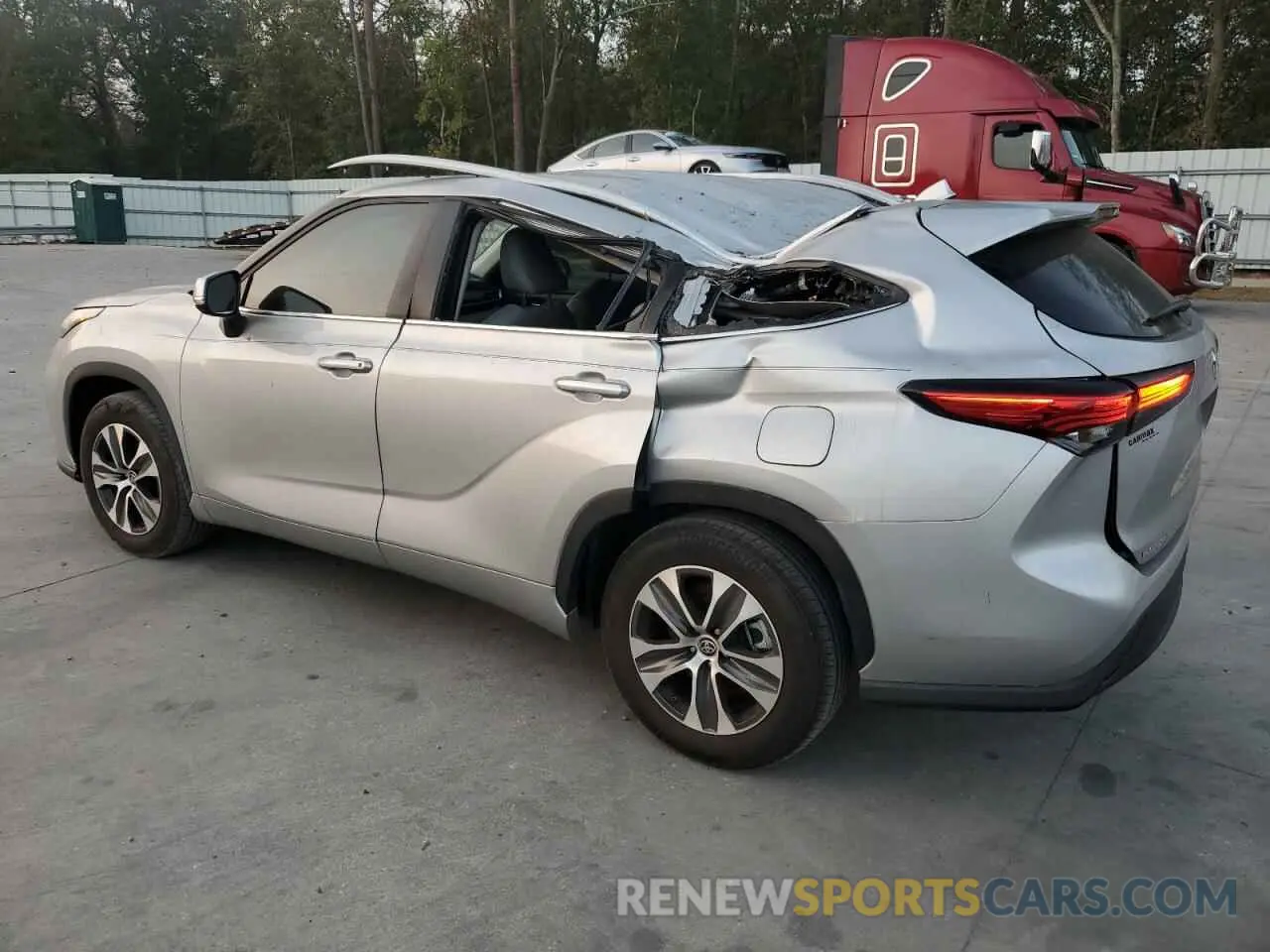 2 Photograph of a damaged car 5TDKDRAH2PS030677 TOYOTA HIGHLANDER 2023