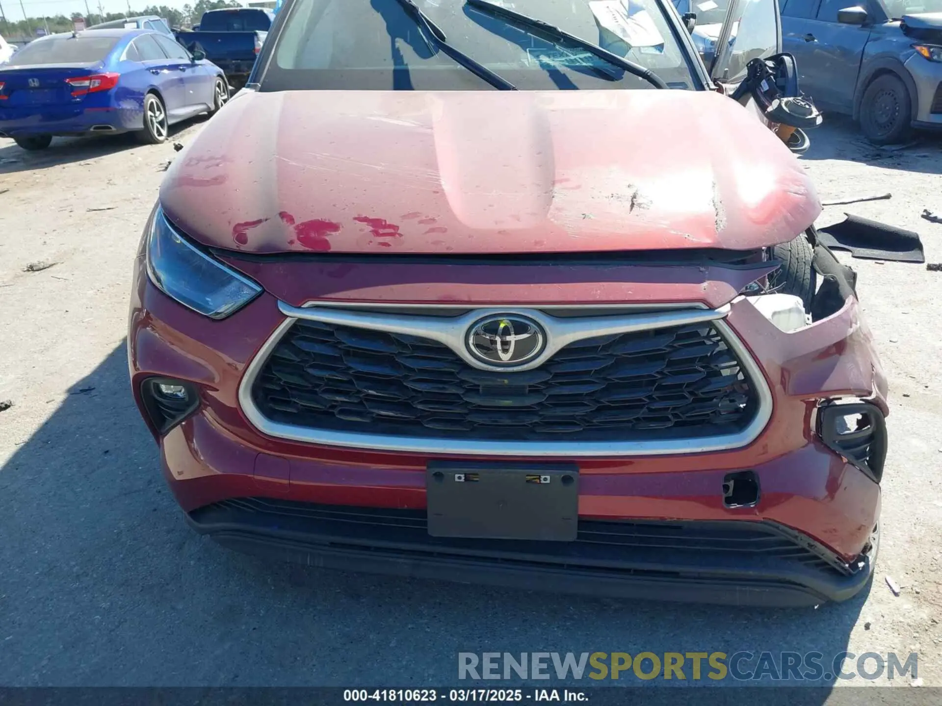12 Photograph of a damaged car 5TDKDRAH2PS035765 TOYOTA HIGHLANDER 2023
