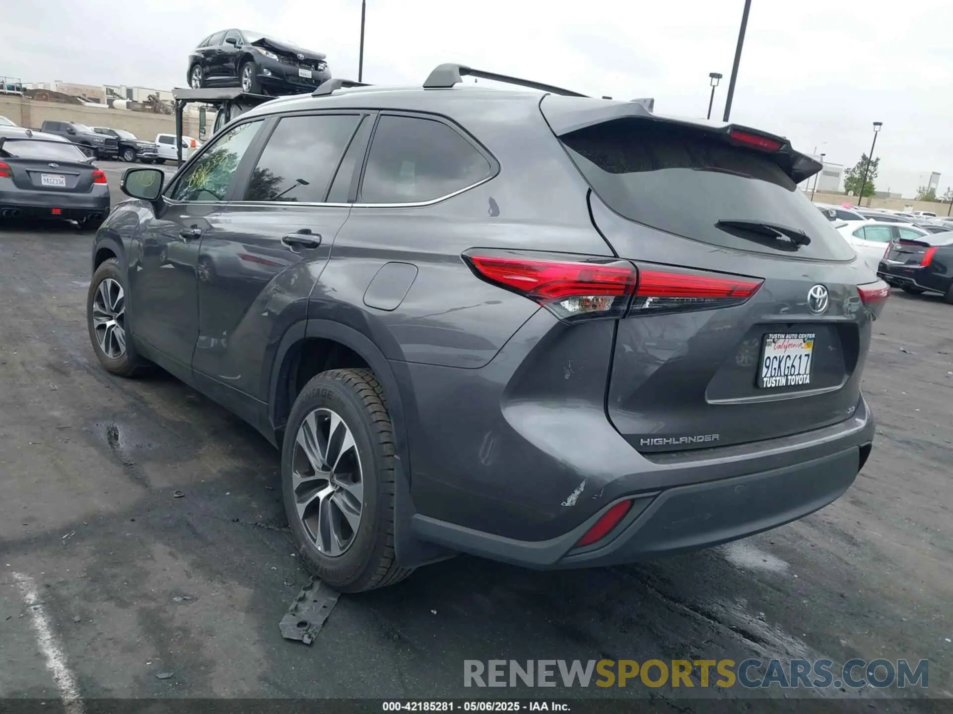 3 Photograph of a damaged car 5TDKDRAH2PS038908 TOYOTA HIGHLANDER 2023