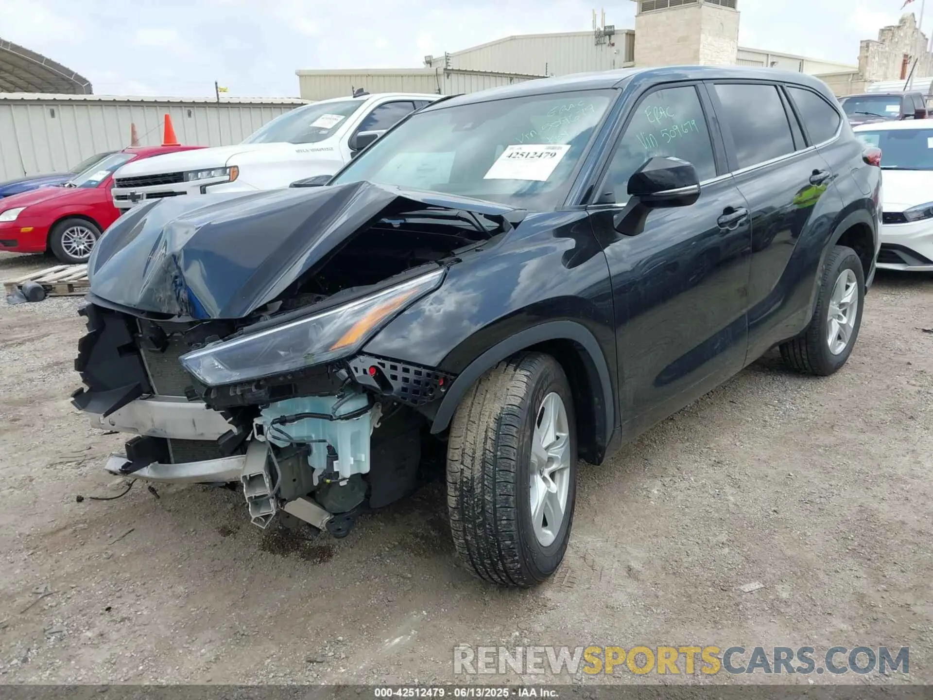 2 Photograph of a damaged car 5TDKDRAH2PS509679 TOYOTA HIGHLANDER 2023