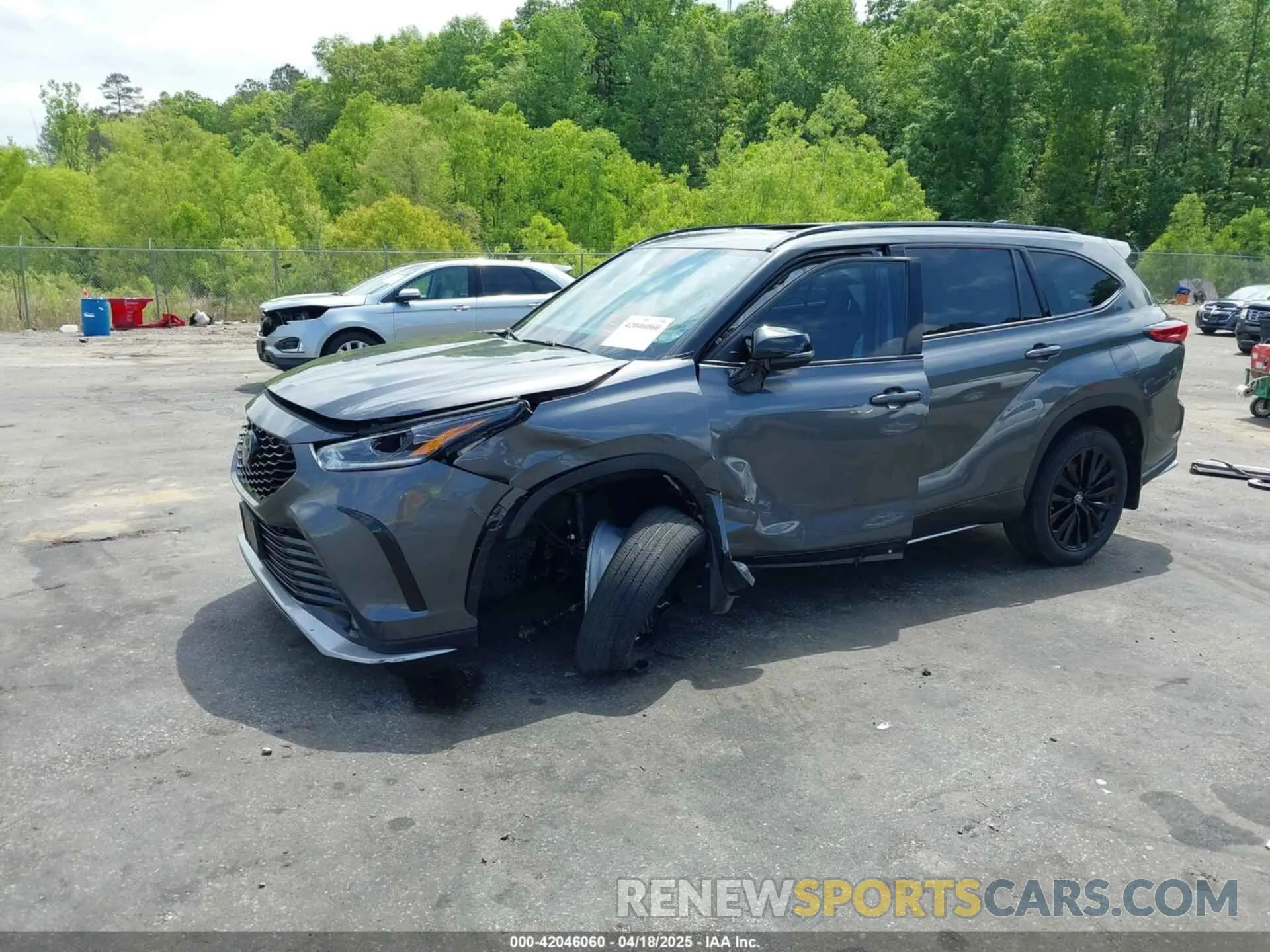 2 Photograph of a damaged car 5TDKDRAH2PS516471 TOYOTA HIGHLANDER 2023
