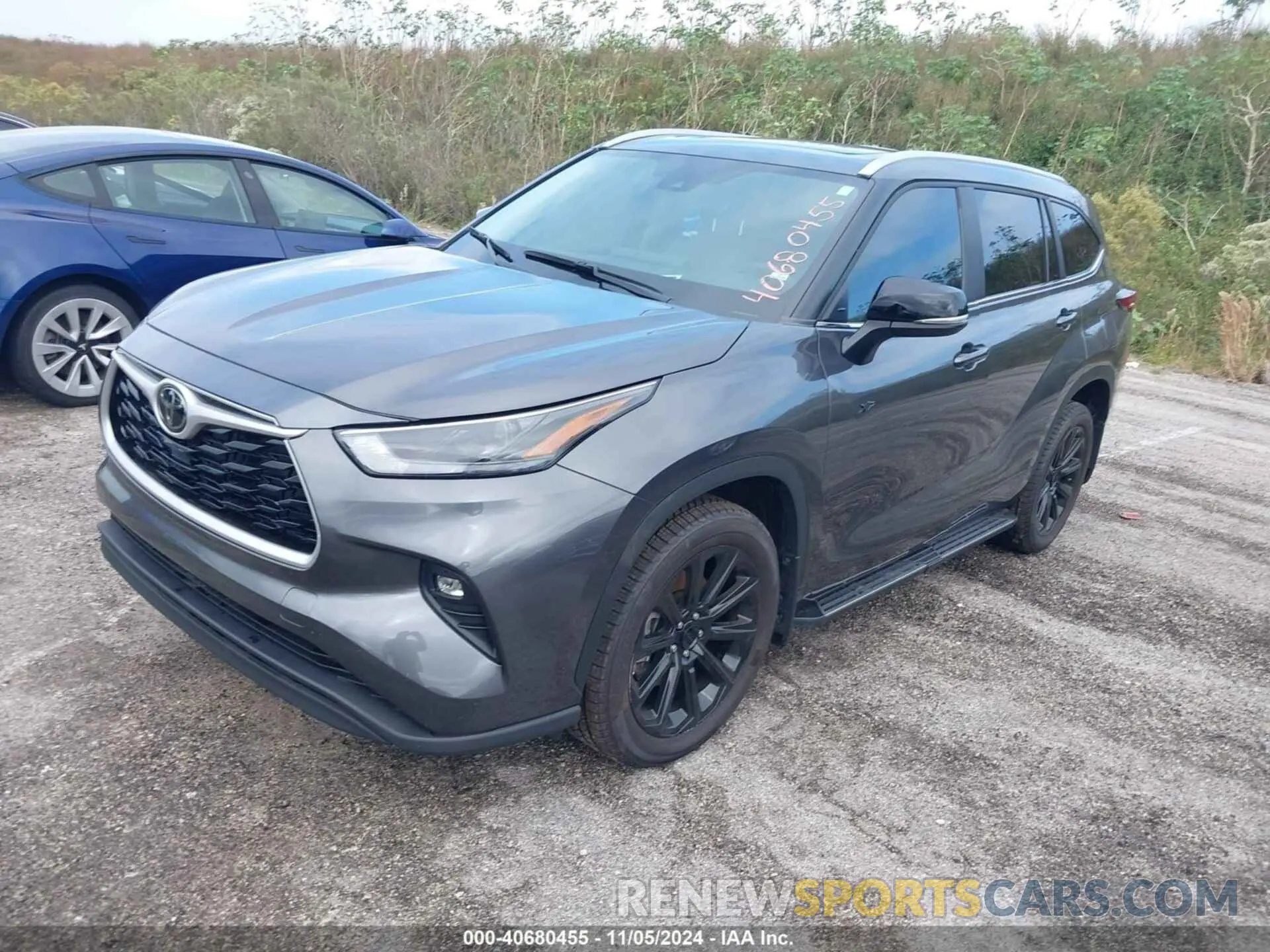 2 Photograph of a damaged car 5TDKDRAH2PS519435 TOYOTA HIGHLANDER 2023