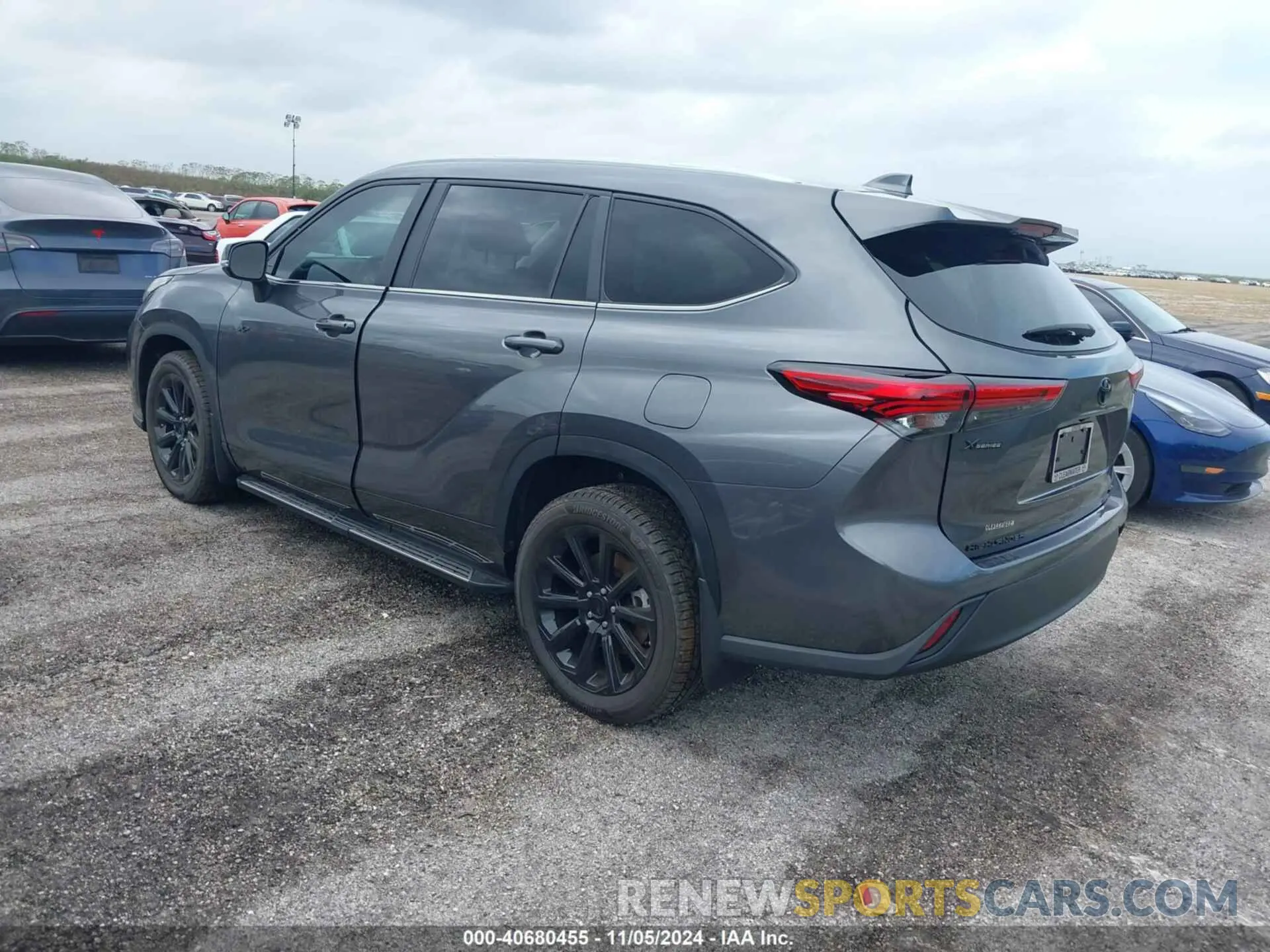 3 Photograph of a damaged car 5TDKDRAH2PS519435 TOYOTA HIGHLANDER 2023