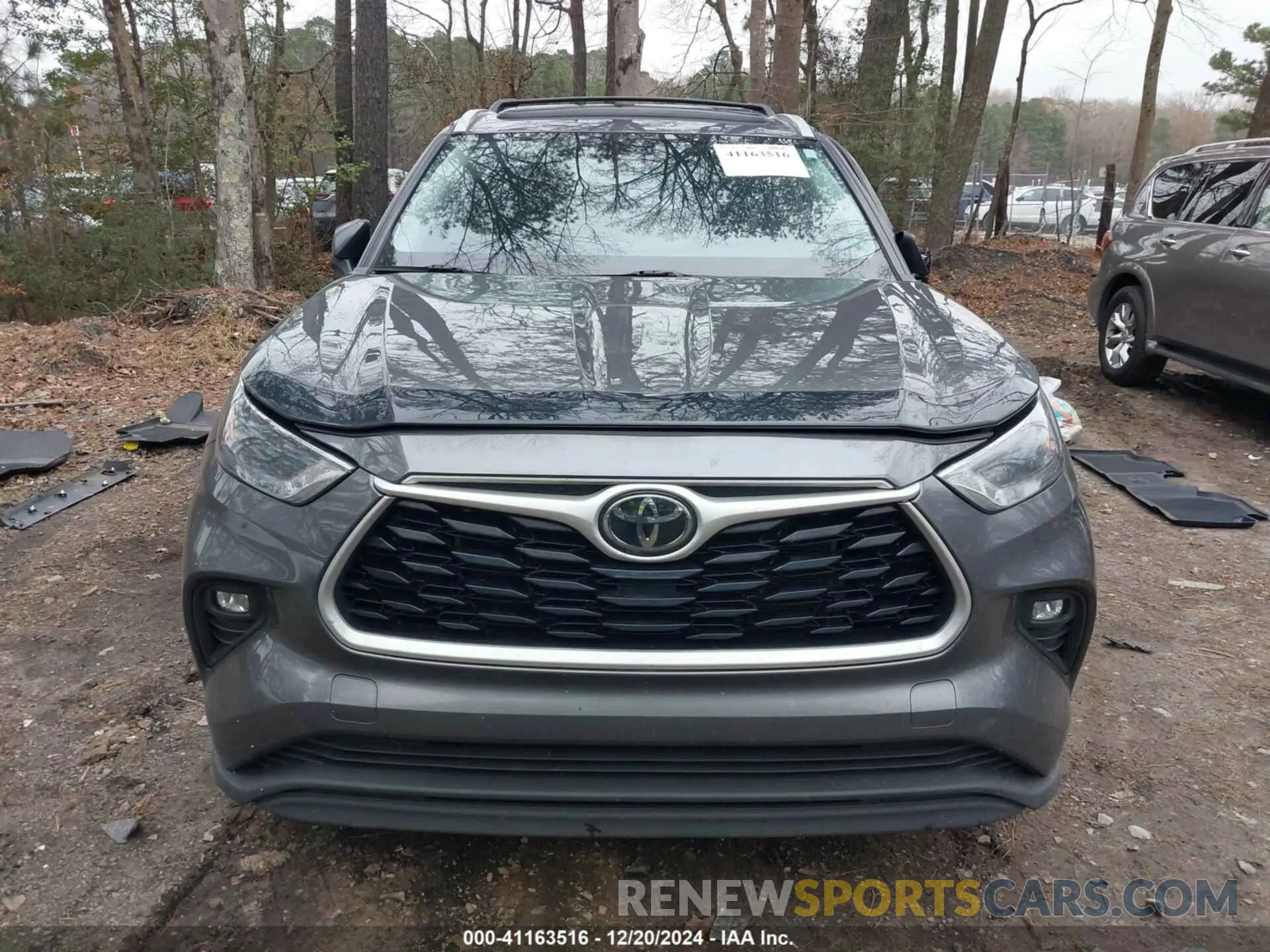 12 Photograph of a damaged car 5TDKDRAH2PS520486 TOYOTA HIGHLANDER 2023