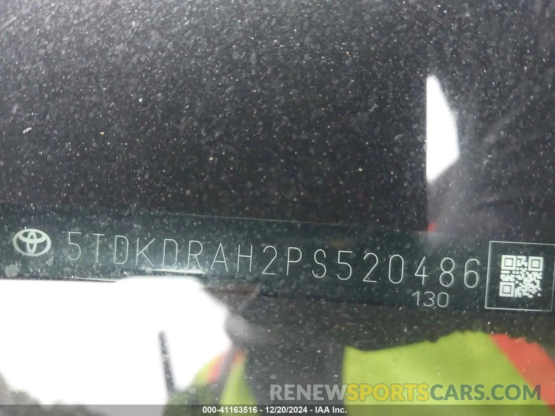 9 Photograph of a damaged car 5TDKDRAH2PS520486 TOYOTA HIGHLANDER 2023
