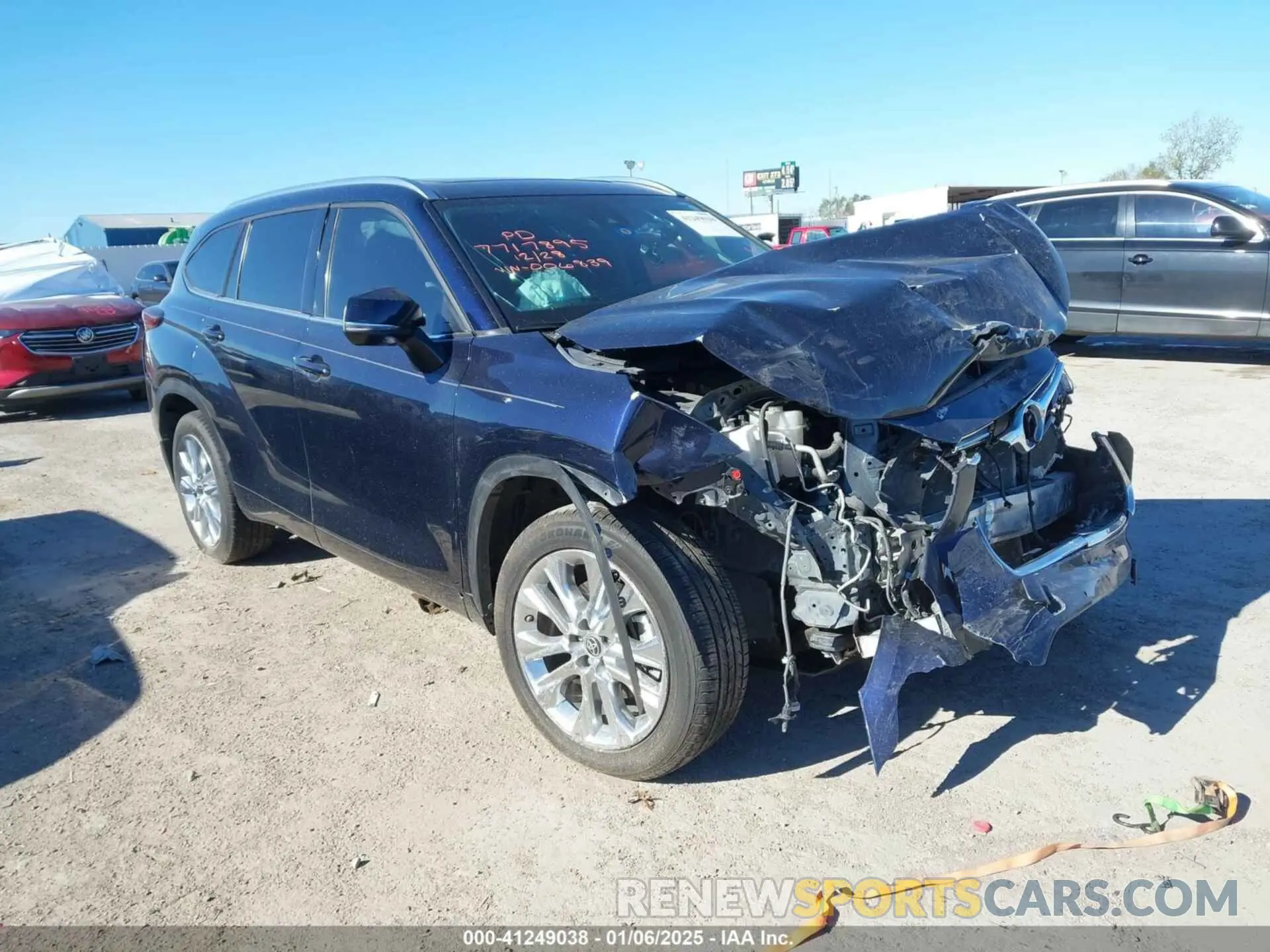 1 Photograph of a damaged car 5TDKDRAH3PS006839 TOYOTA HIGHLANDER 2023