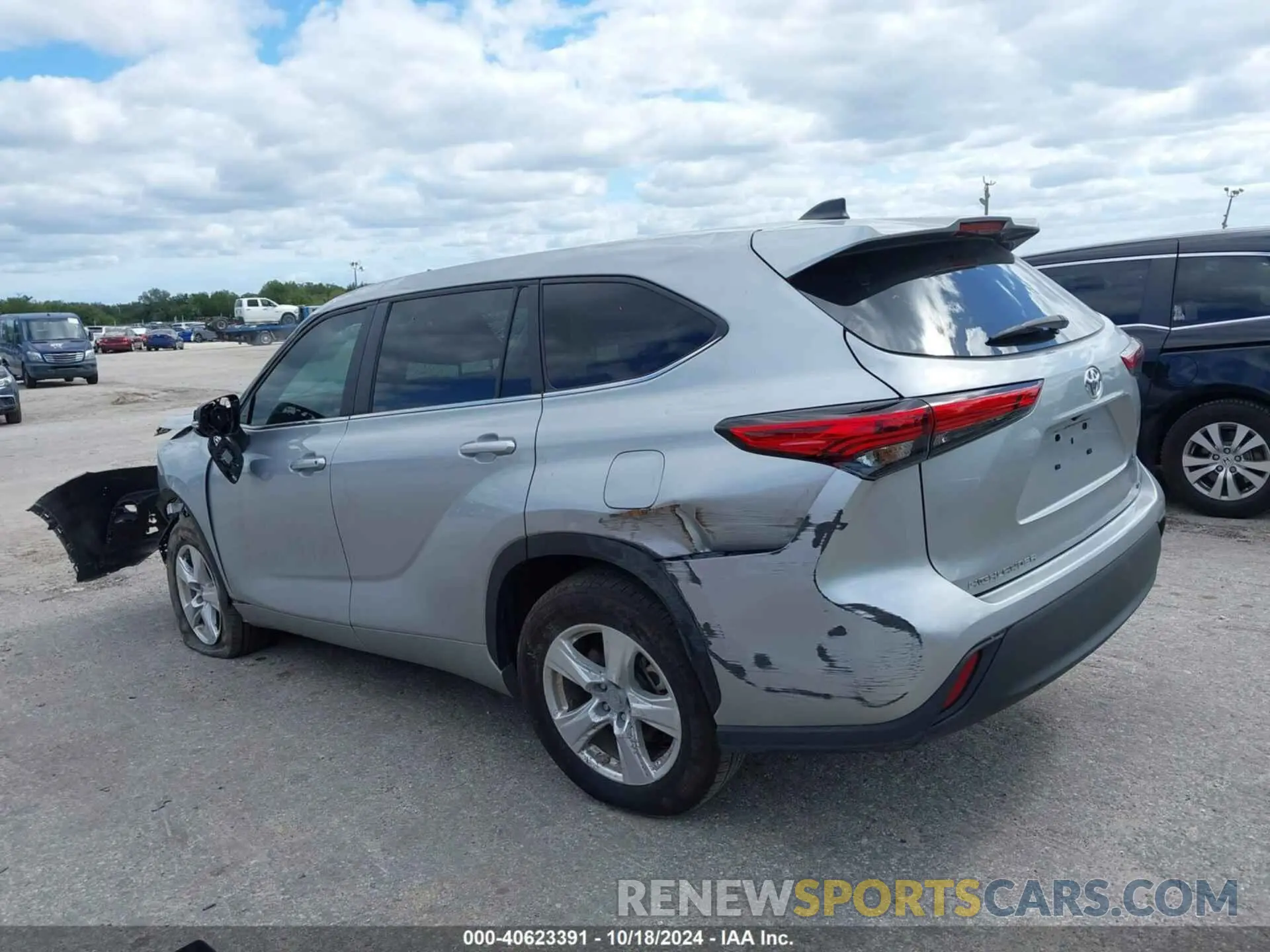 15 Photograph of a damaged car 5TDKDRAH3PS034110 TOYOTA HIGHLANDER 2023