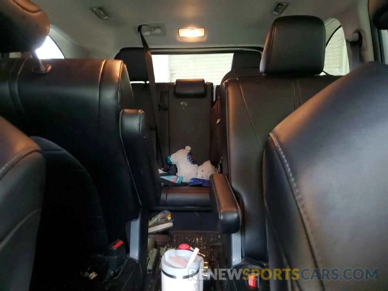 10 Photograph of a damaged car 5TDKDRAH3PS515569 TOYOTA HIGHLANDER 2023
