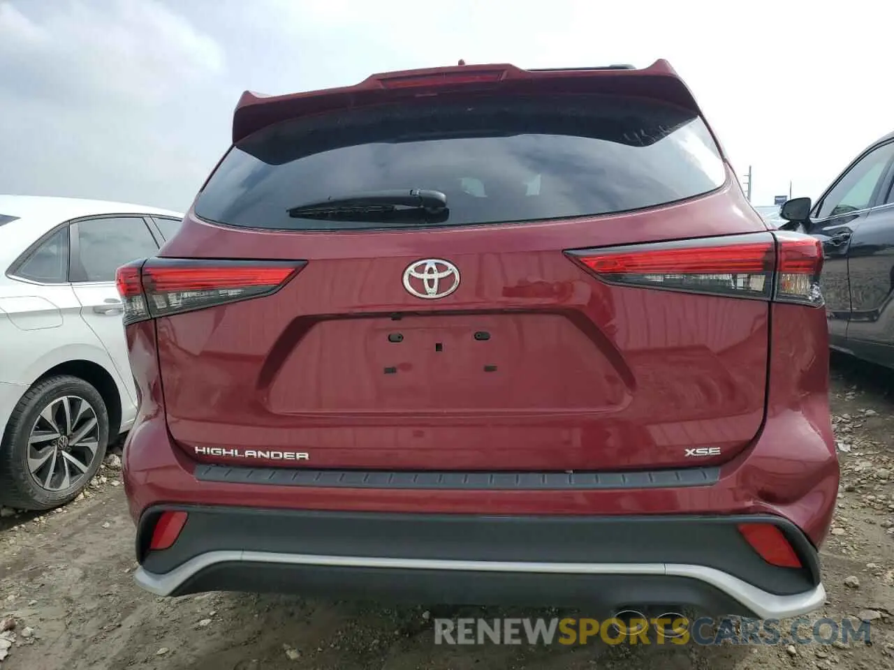 6 Photograph of a damaged car 5TDKDRAH3PS527298 TOYOTA HIGHLANDER 2023