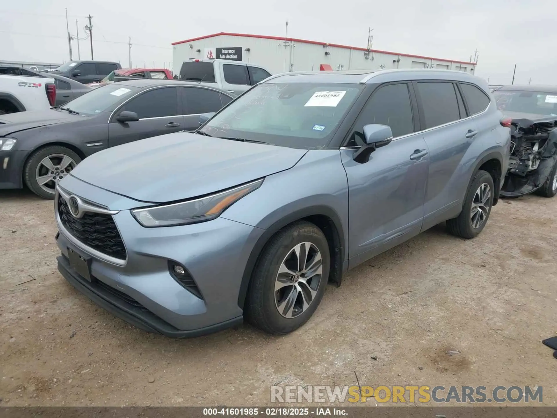 2 Photograph of a damaged car 5TDKDRAH4PS007529 TOYOTA HIGHLANDER 2023