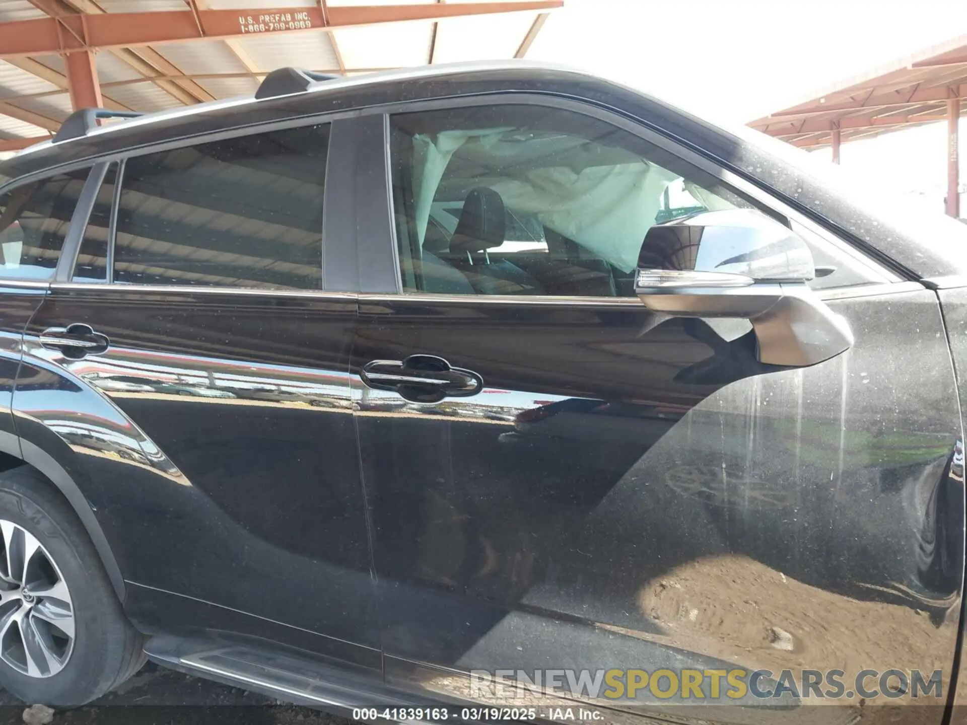 13 Photograph of a damaged car 5TDKDRAH4PS008342 TOYOTA HIGHLANDER 2023