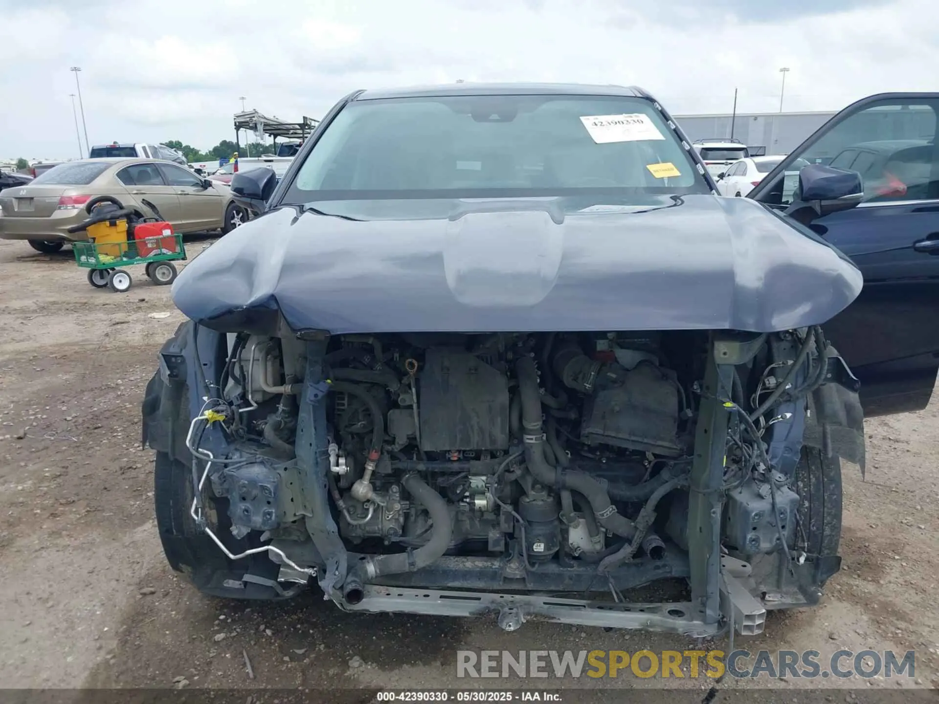 6 Photograph of a damaged car 5TDKDRAH4PS024895 TOYOTA HIGHLANDER 2023