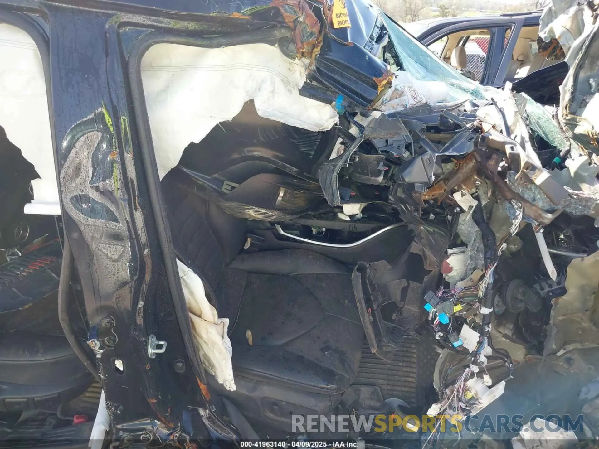 5 Photograph of a damaged car 5TDKDRAH4PS035055 TOYOTA HIGHLANDER 2023