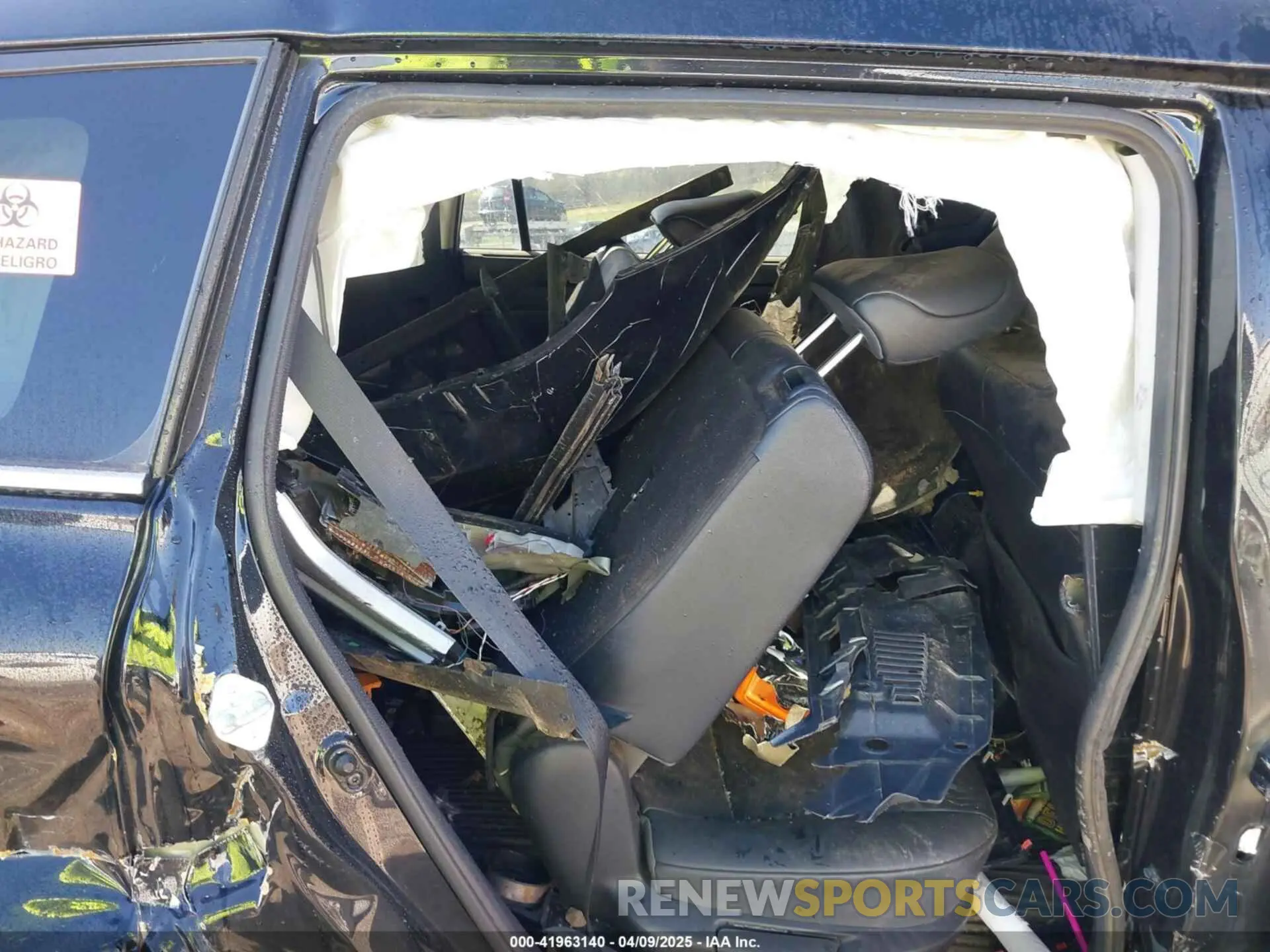 8 Photograph of a damaged car 5TDKDRAH4PS035055 TOYOTA HIGHLANDER 2023